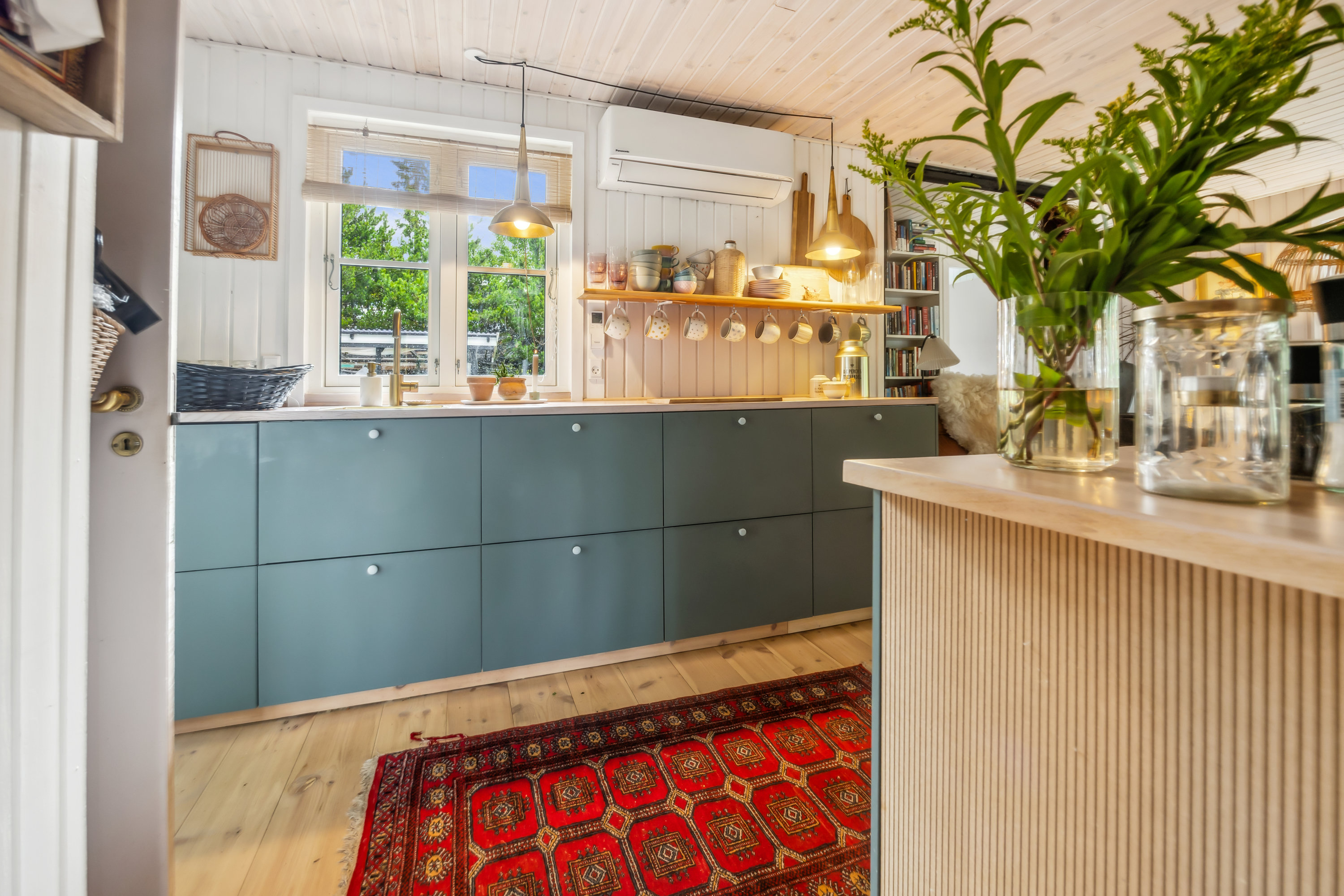 Fremhævet køkken billede i fuldskærmstilstand. Billede af Kongevangen 11, Koldkær, 9370 Hals