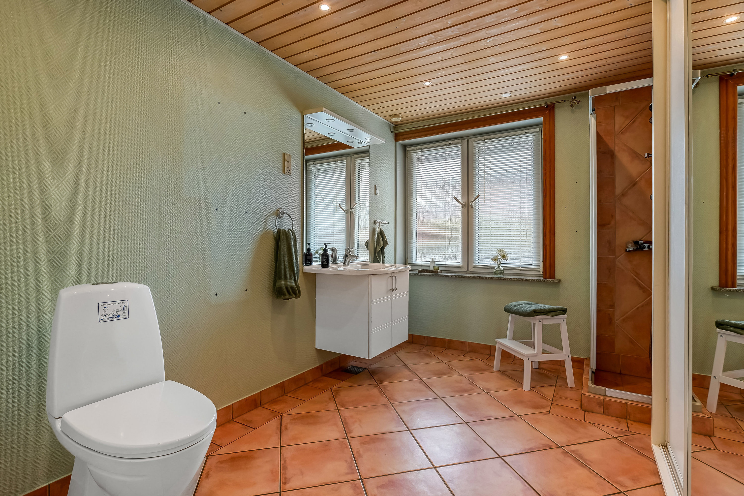 Fremhævet badeværelse billede i fuldskærmstilstand. Billede af Søndergade 92, 7600 Struer