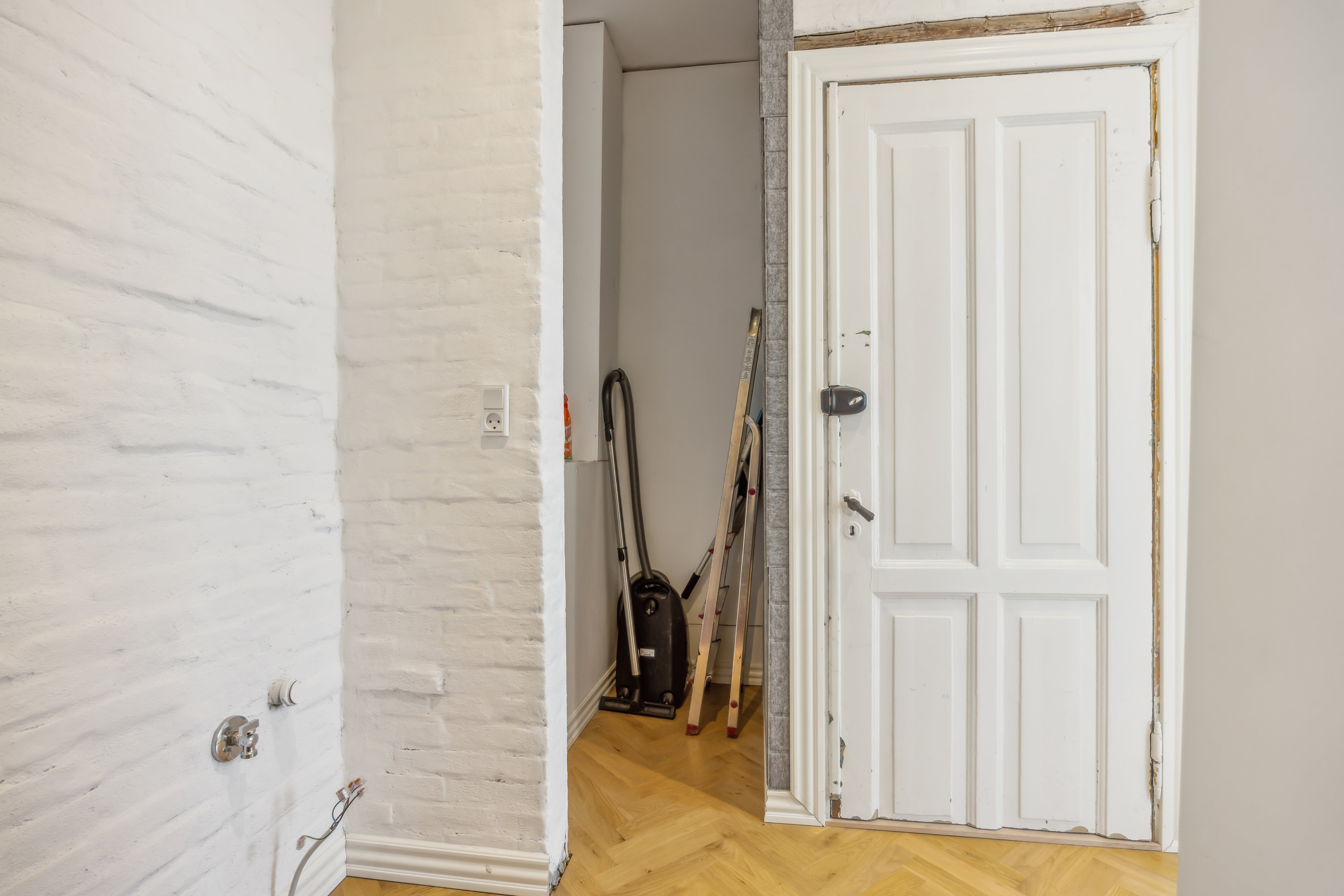 Fremhævet gang billede i fuldskærmstilstand. Billede af Danmarksgade 53, 1. th., 9000 Aalborg