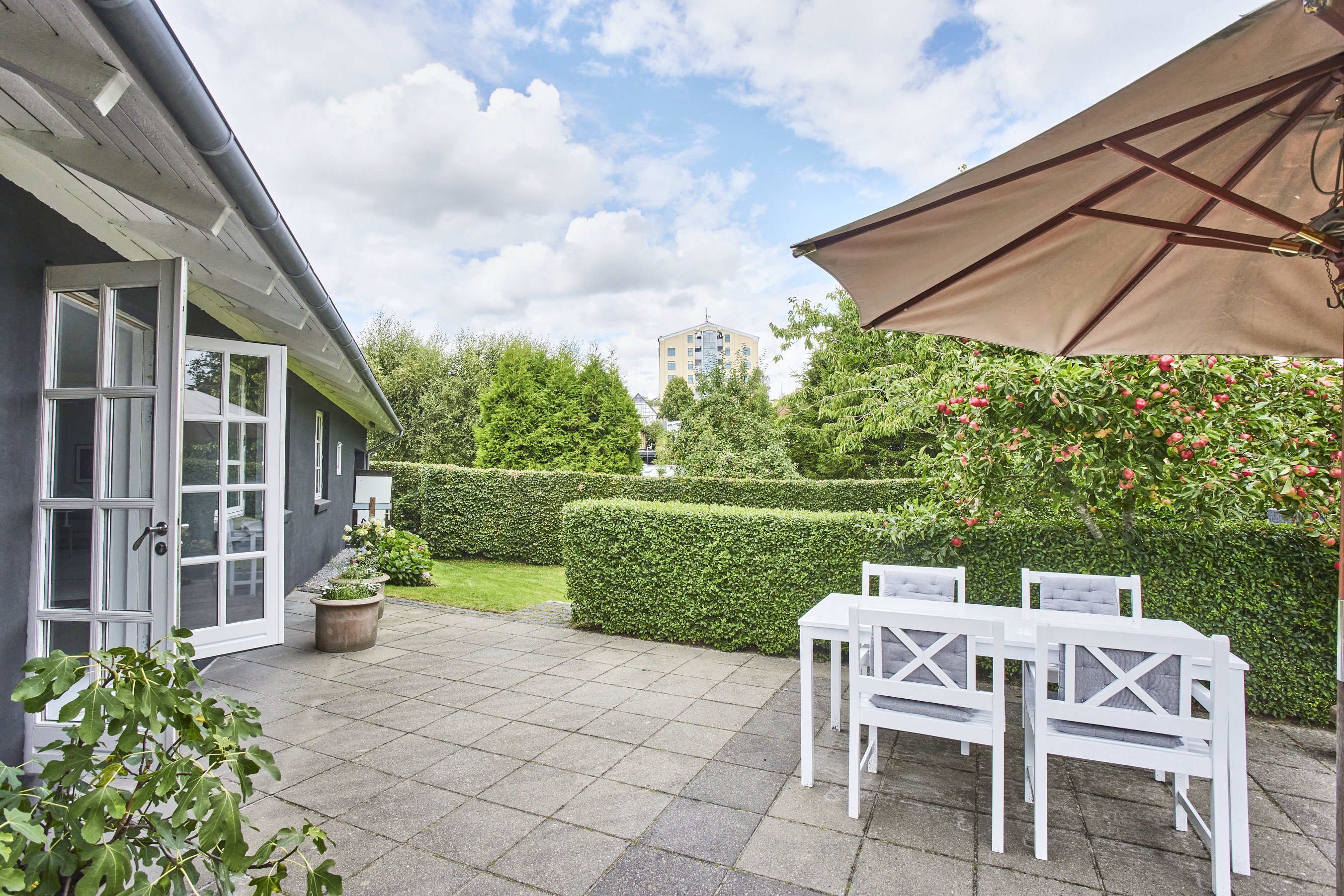 Fremhævet terrasse billede i fuldskærmstilstand. Billede af Nørre Alle 31, 8660 Skanderborg