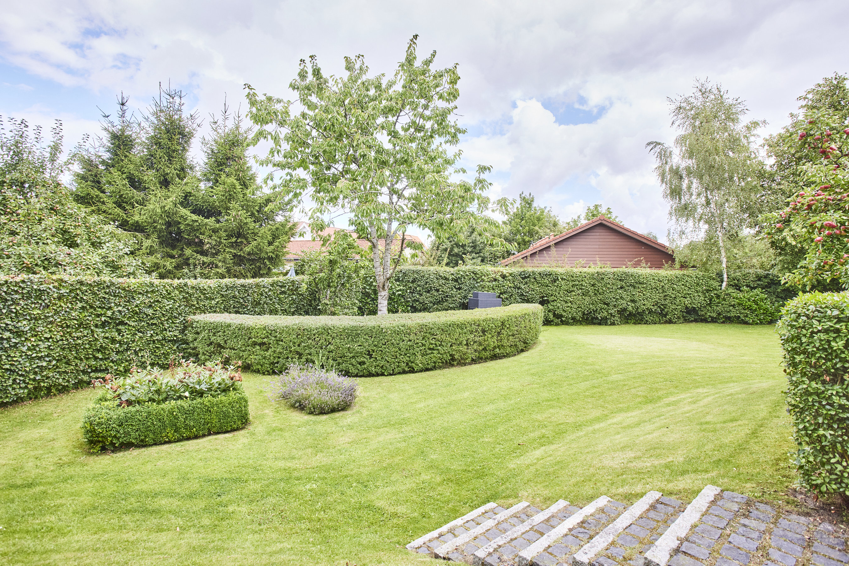 Fremhævet have billede i fuldskærmstilstand. Billede af Nørre Alle 31, 8660 Skanderborg