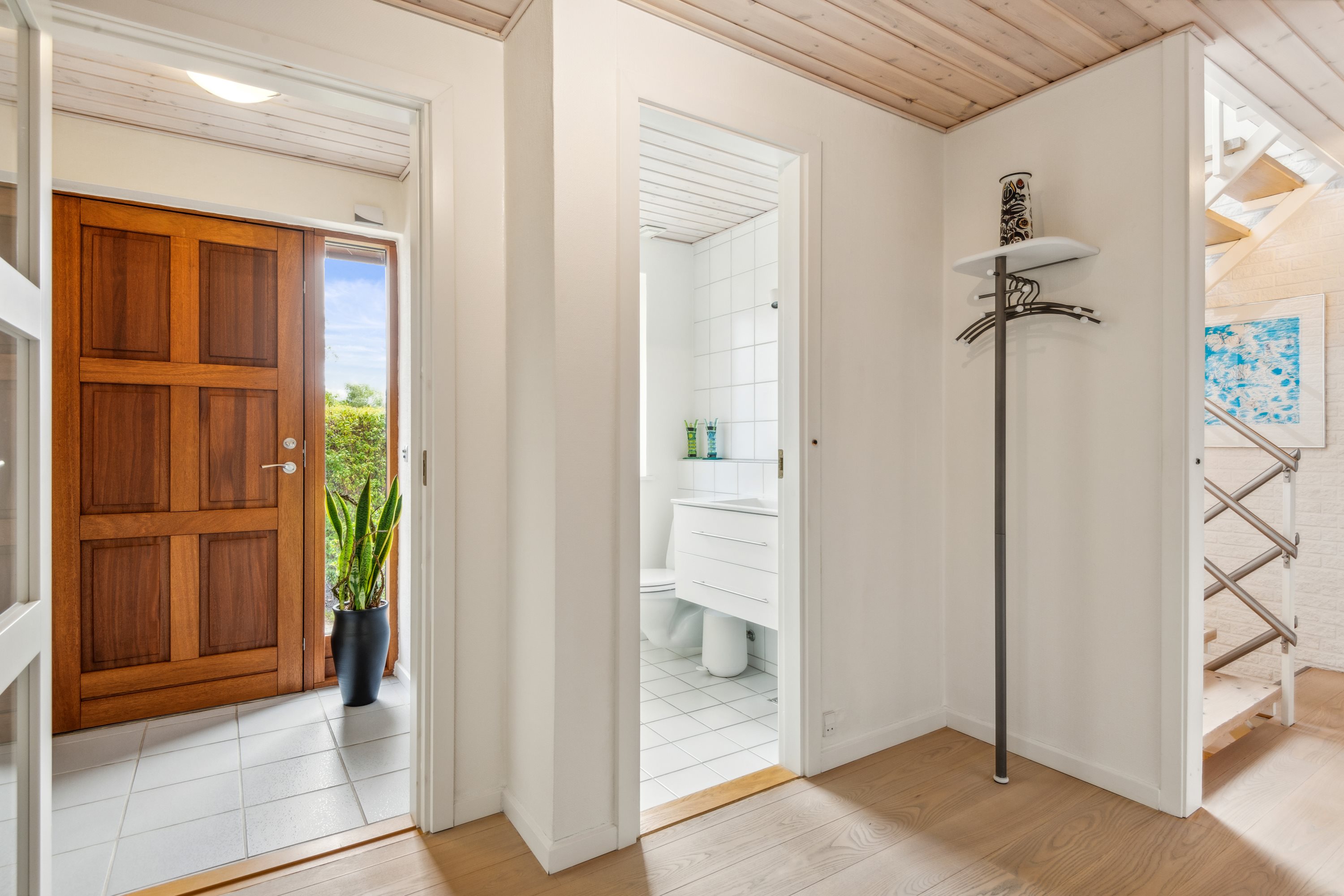 Fremhævet gang billede i fuldskærmstilstand. Billede af Reites Alle 4, 9530 Støvring