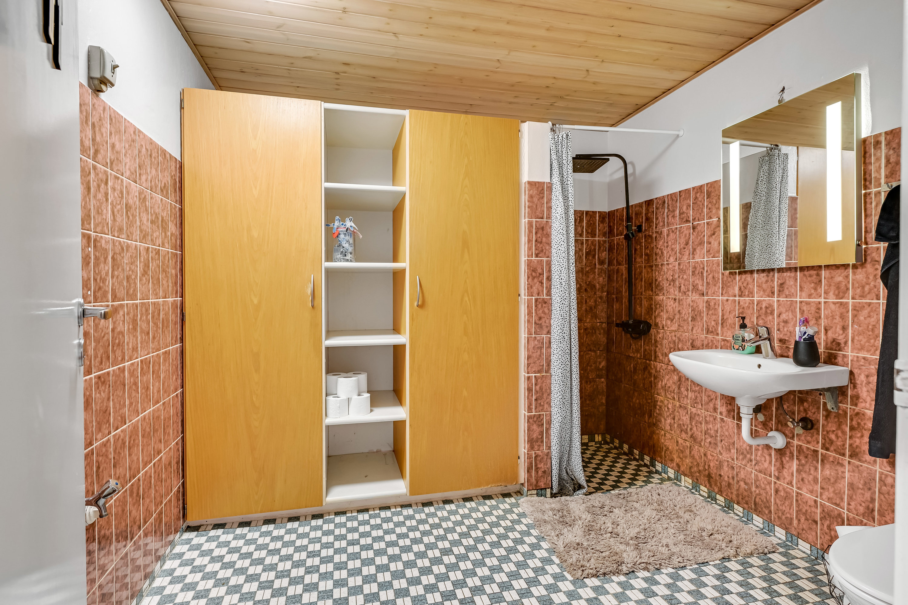 Fremhævet badeværelse billede i fuldskærmstilstand. Billede af Tofterup Markvej 9, Starup, 7200 Grindsted