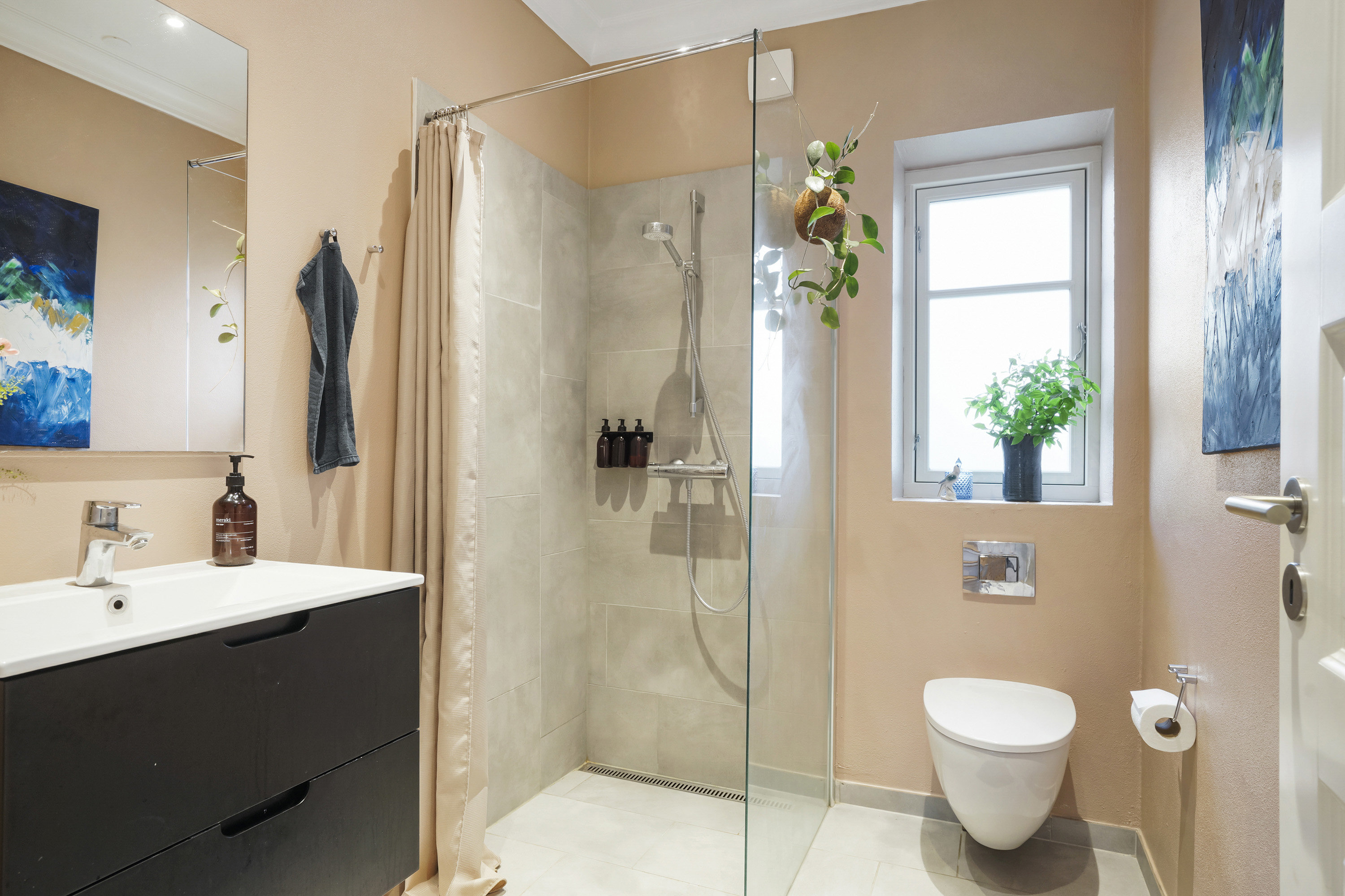 Fremhævet  billede i fuldskærmstilstand. Billede af Heilskovsgade 1, Vejgaard, 9000 Aalborg