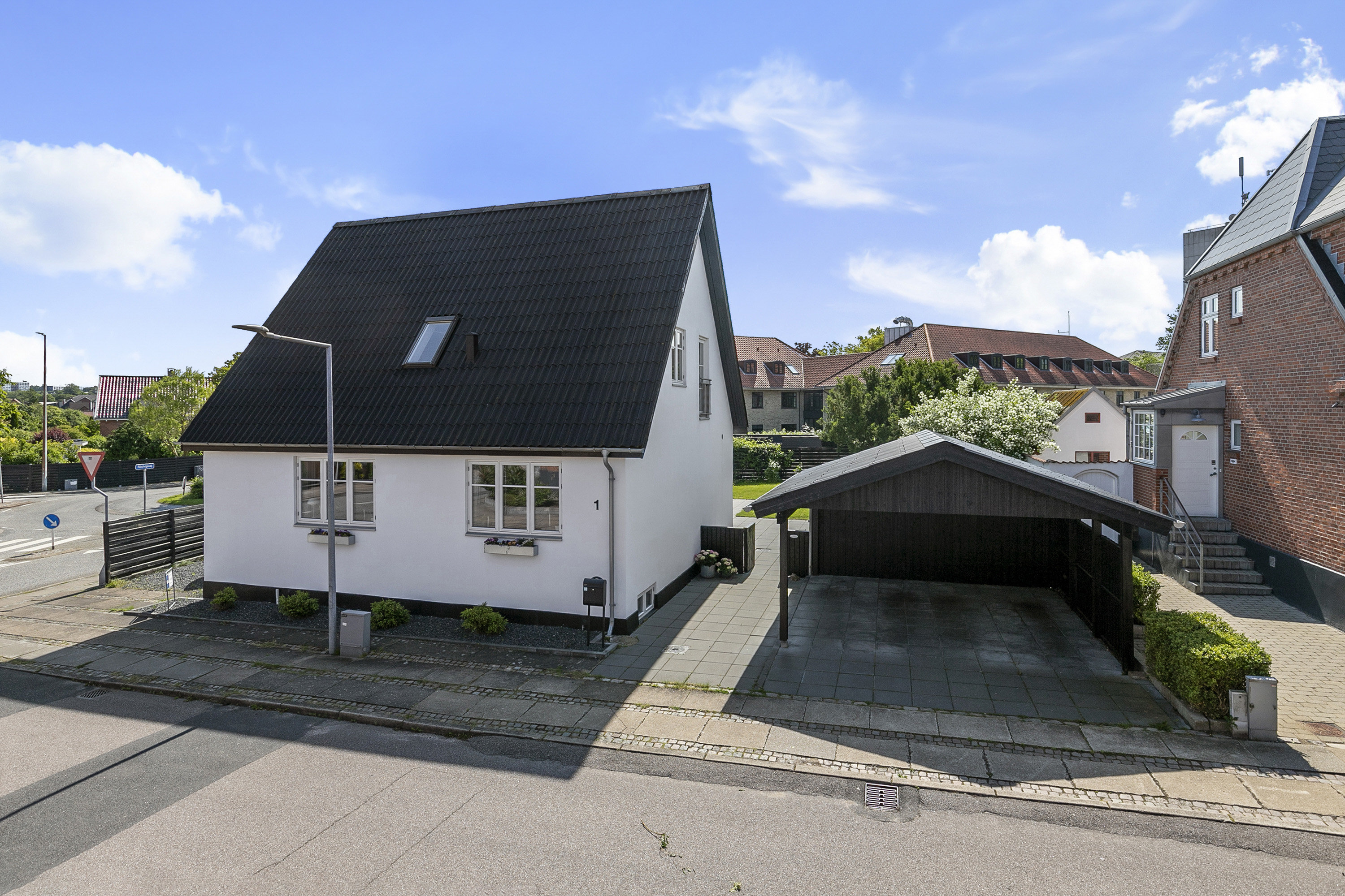 Fremhævet  billede i fuldskærmstilstand. Billede af Heilskovsgade 1, Vejgaard, 9000 Aalborg