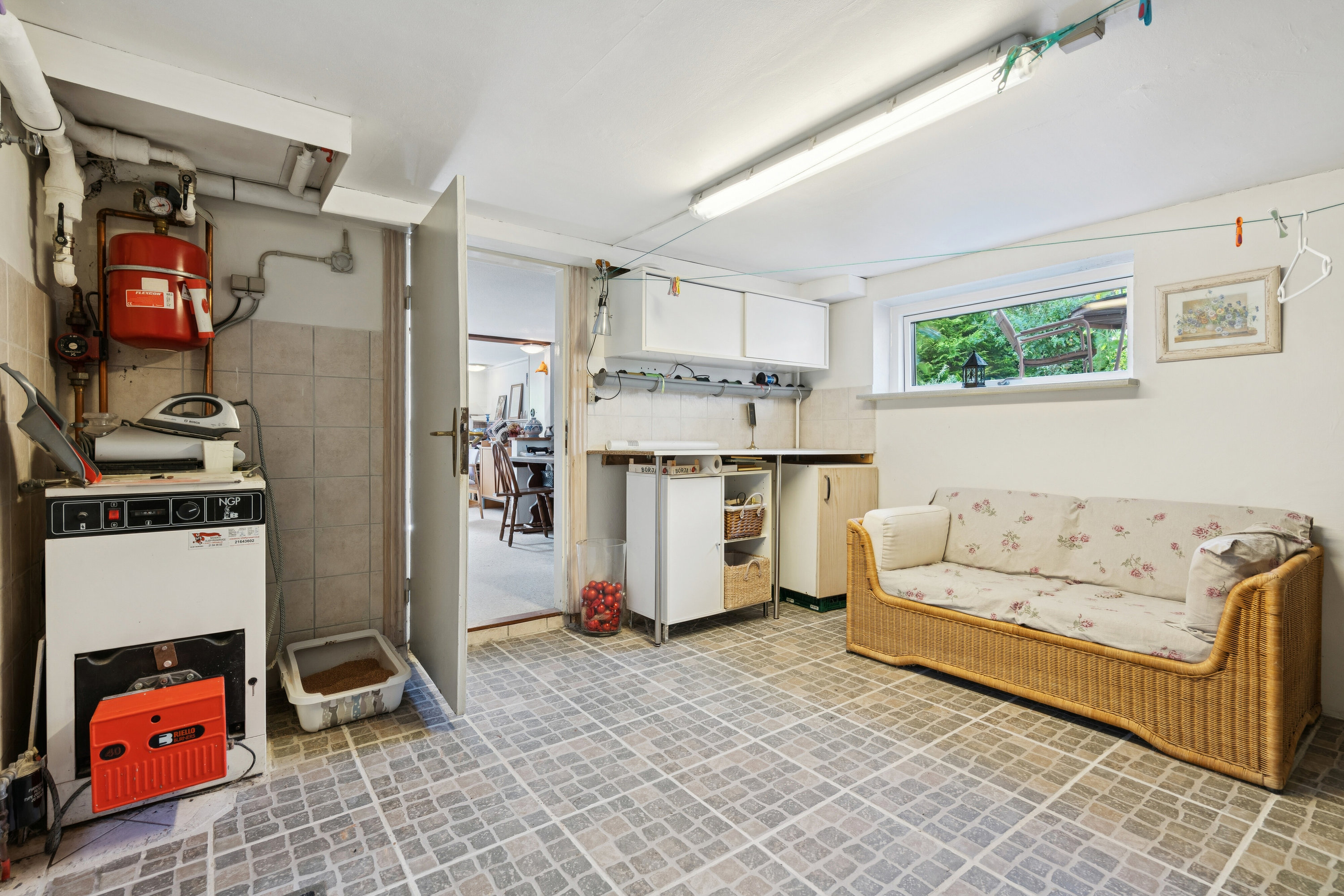 Fremhævet indendørs billede i fuldskærmstilstand. Billede af Brandskov 35, Vråmose, 4654 Faxe Ladeplads