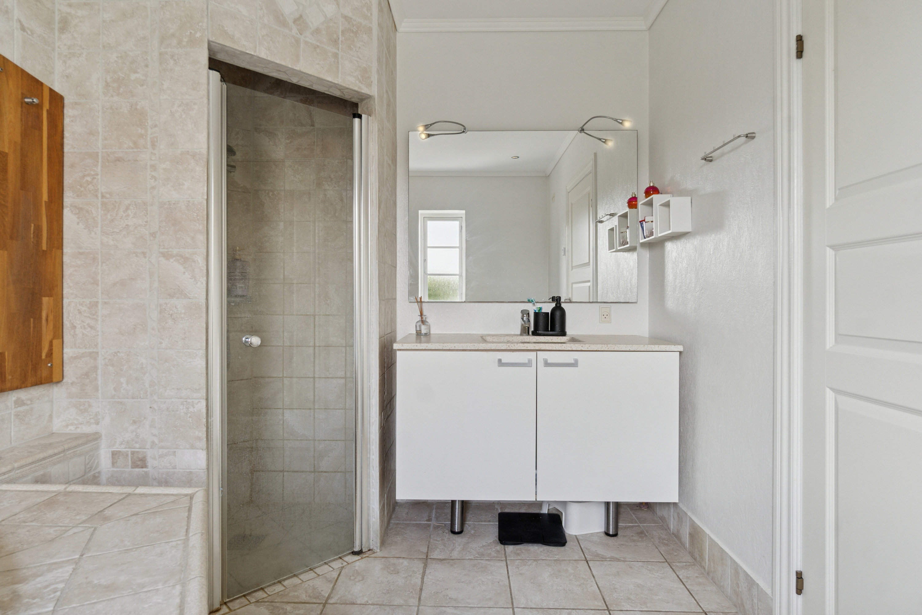 Fremhævet badeværelse billede i fuldskærmstilstand. Billede af Enghavevej 205, 4241 Vemmelev