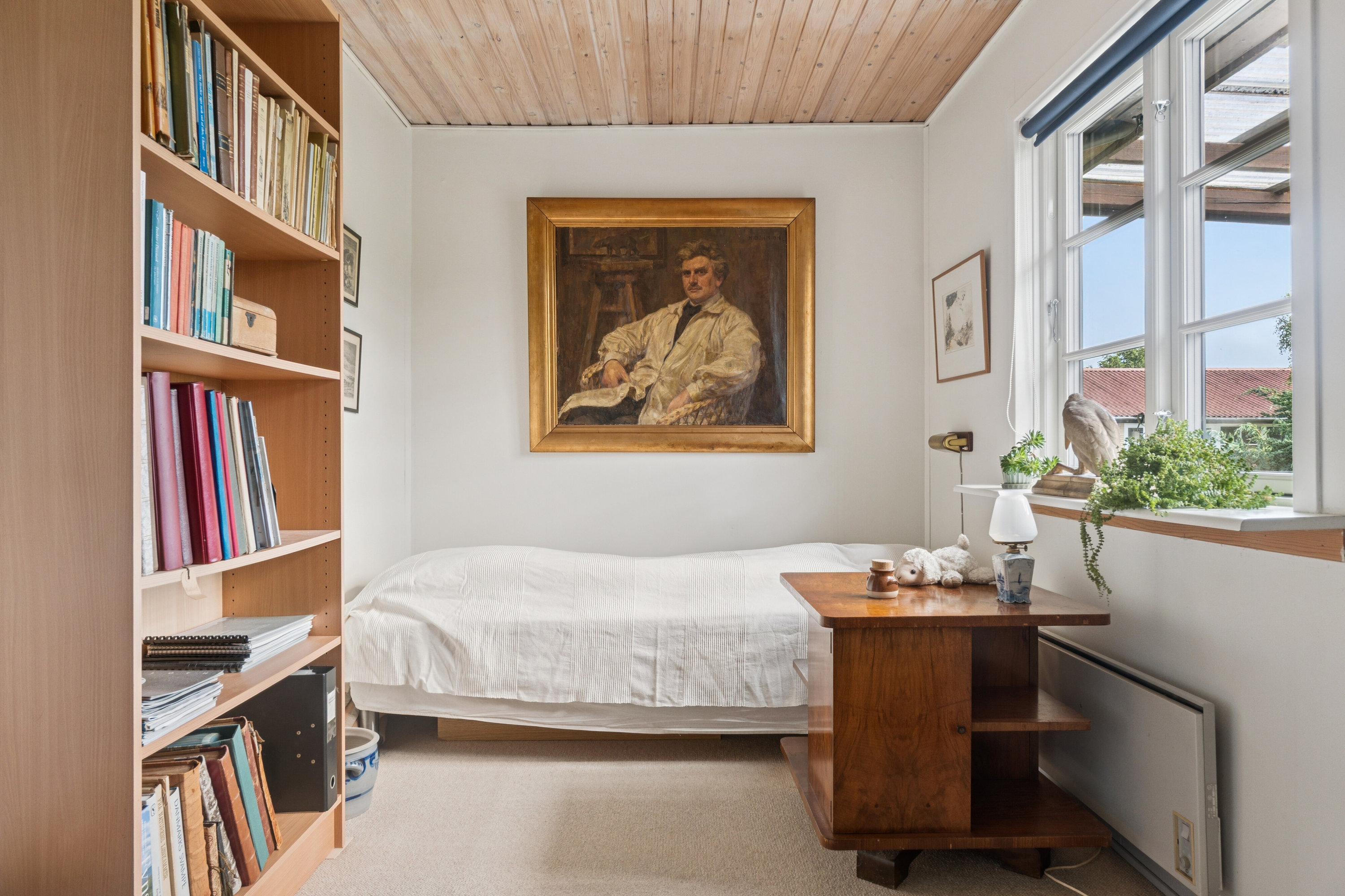 Fremhævet soveværelse billede i fuldskærmstilstand. Billede af Haugstedvænget 3, Kirkeby, 5771 Stenstrup