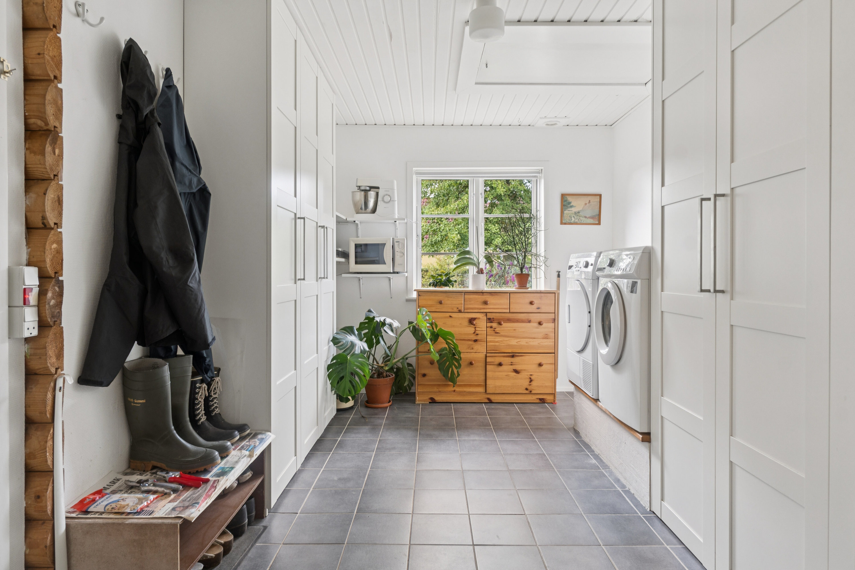 Fremhævet gang billede i fuldskærmstilstand. Billede af Haugstedvænget 3, Kirkeby, 5771 Stenstrup