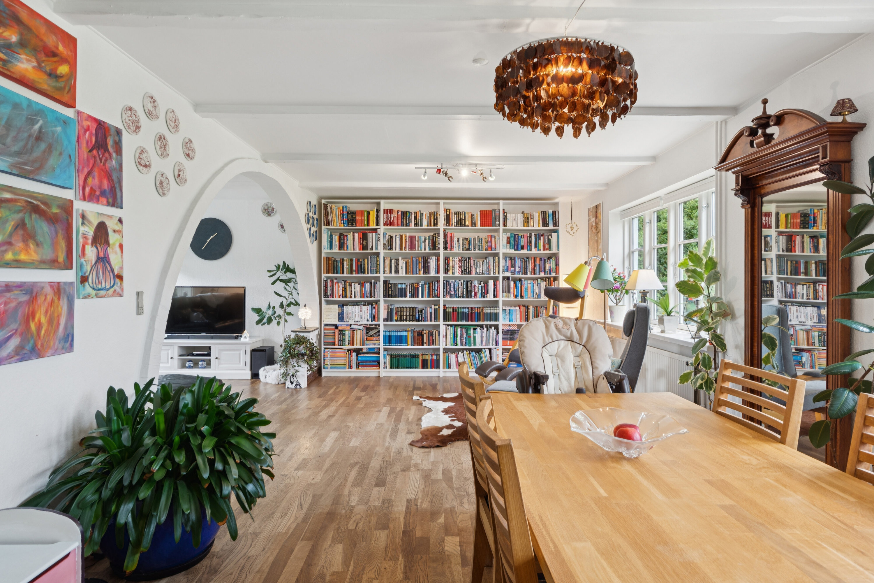 Fremhævet spisestue billede i fuldskærmstilstand. Billede af Møllegyden 37, Gamby, 5471 Søndersø