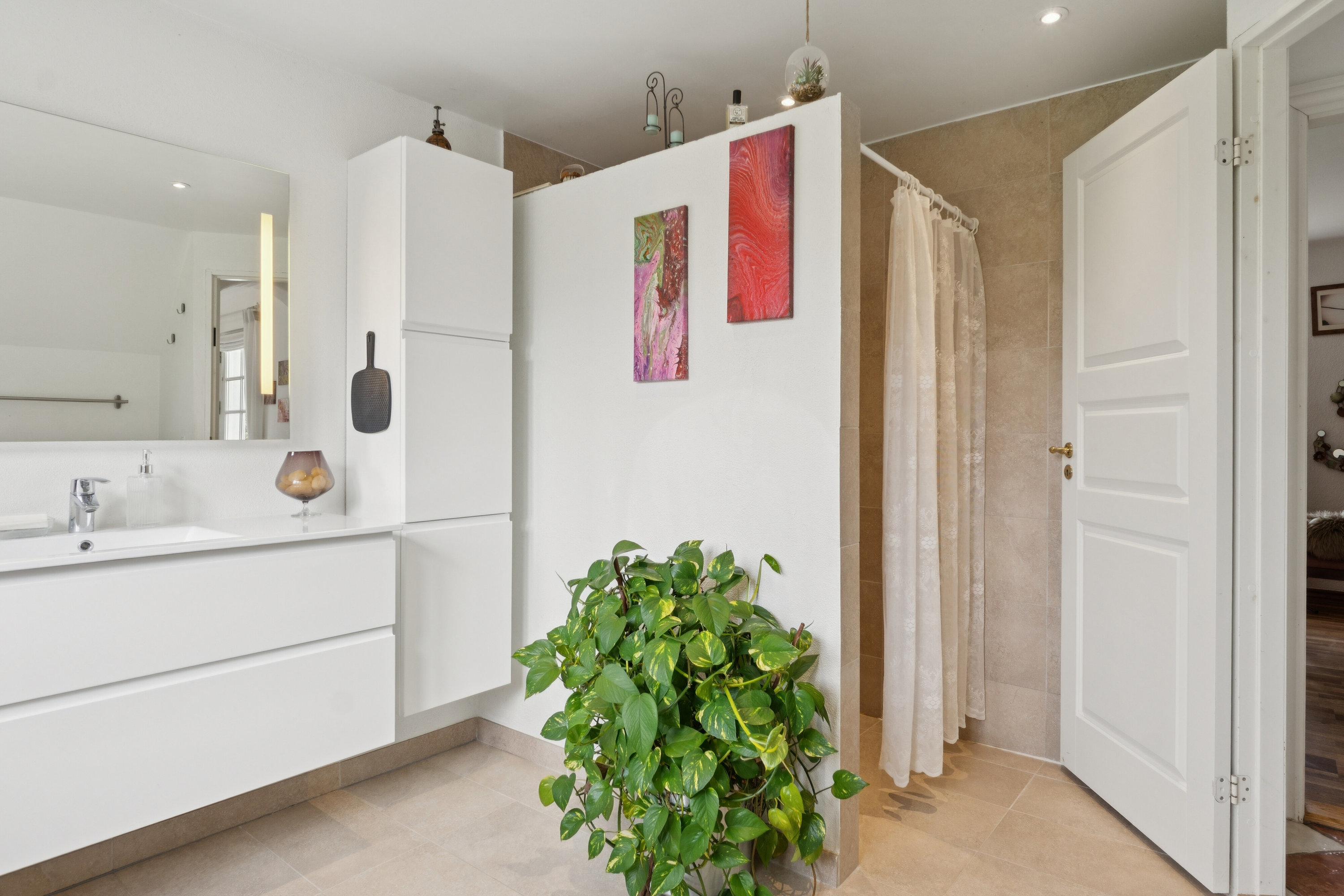 Fremhævet badeværelse billede i fuldskærmstilstand. Billede af Møllegyden 37, Gamby, 5471 Søndersø