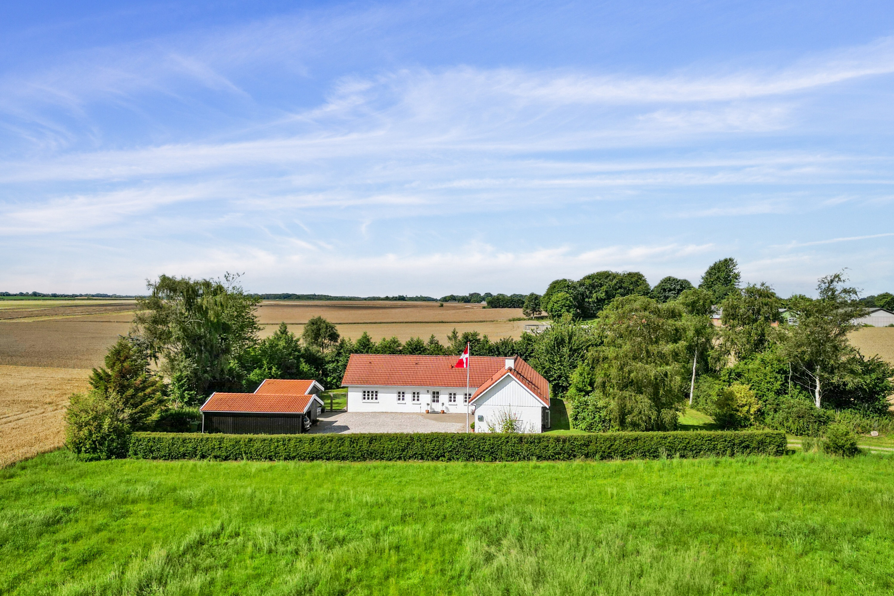 Fremhævet luftfoto billede i fuldskærmstilstand. Billede af Elsborgvej 24, Sjørslev, 8620 Kjellerup