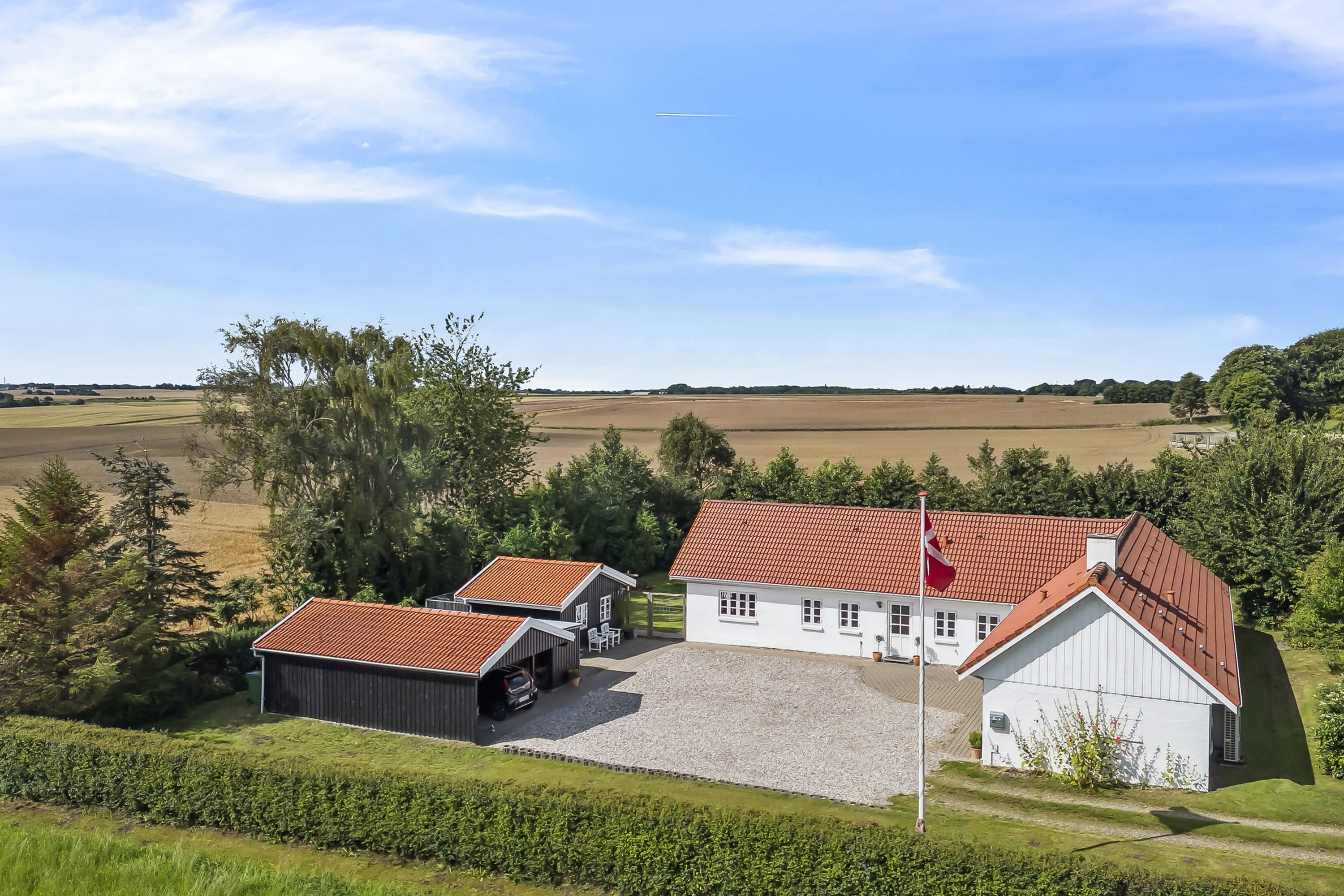 Fremhævet set fra vejen billede i fuldskærmstilstand. Billede af Elsborgvej 24, Sjørslev, 8620 Kjellerup