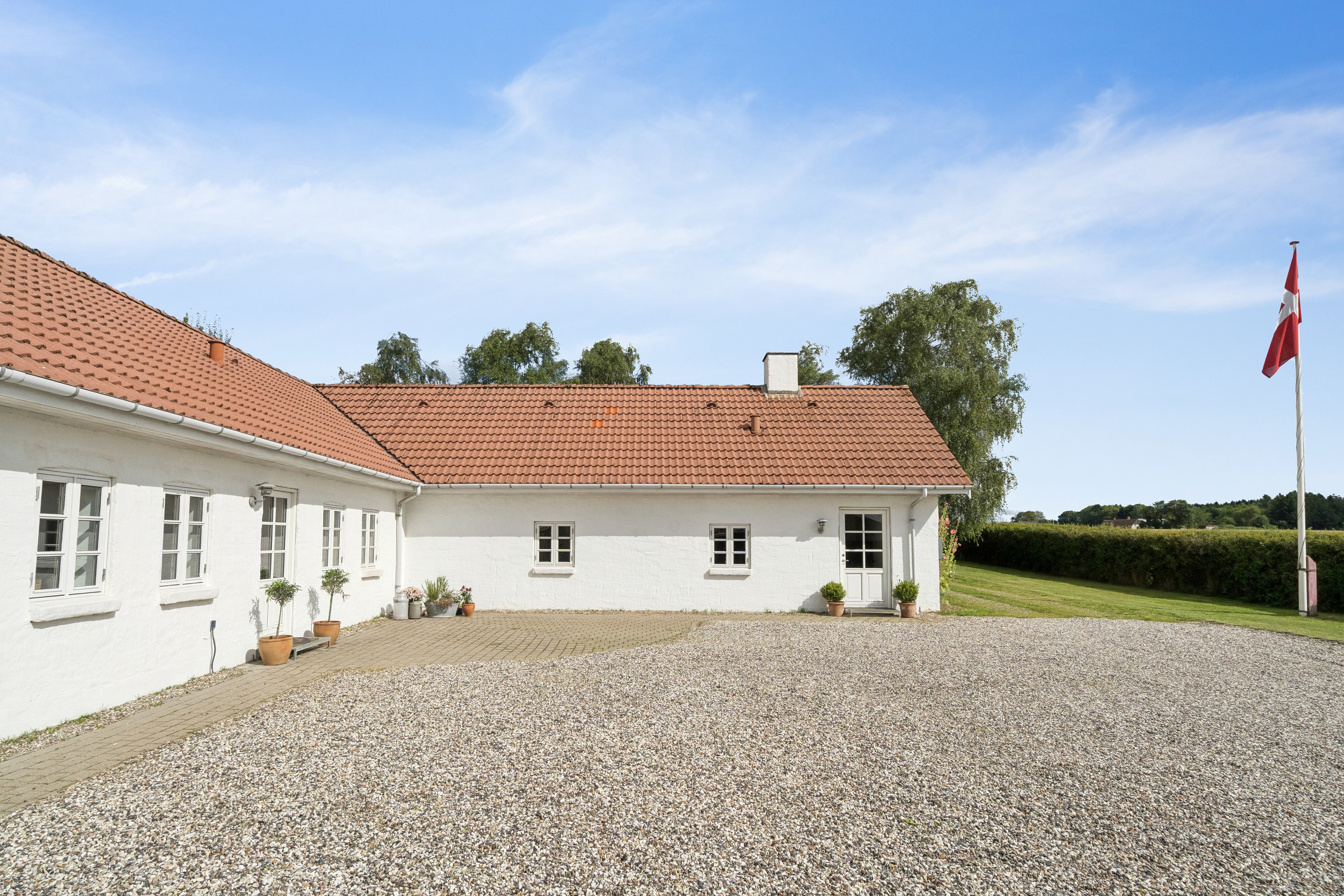 Fremhævet set fra vejen billede i fuldskærmstilstand. Billede af Elsborgvej 24, Sjørslev, 8620 Kjellerup