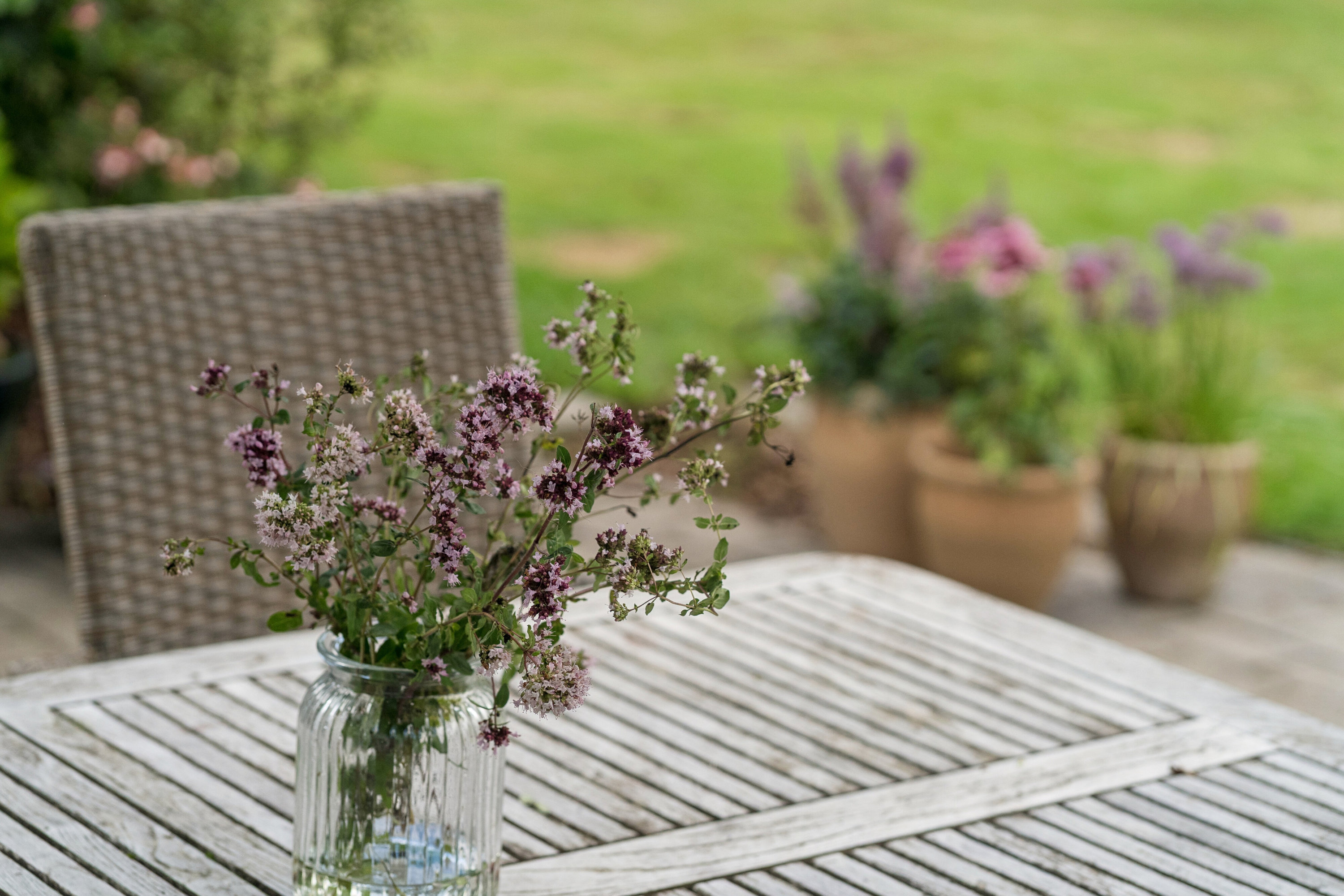Fremhævet terrasse billede i fuldskærmstilstand. Billede af Elsborgvej 24, Sjørslev, 8620 Kjellerup