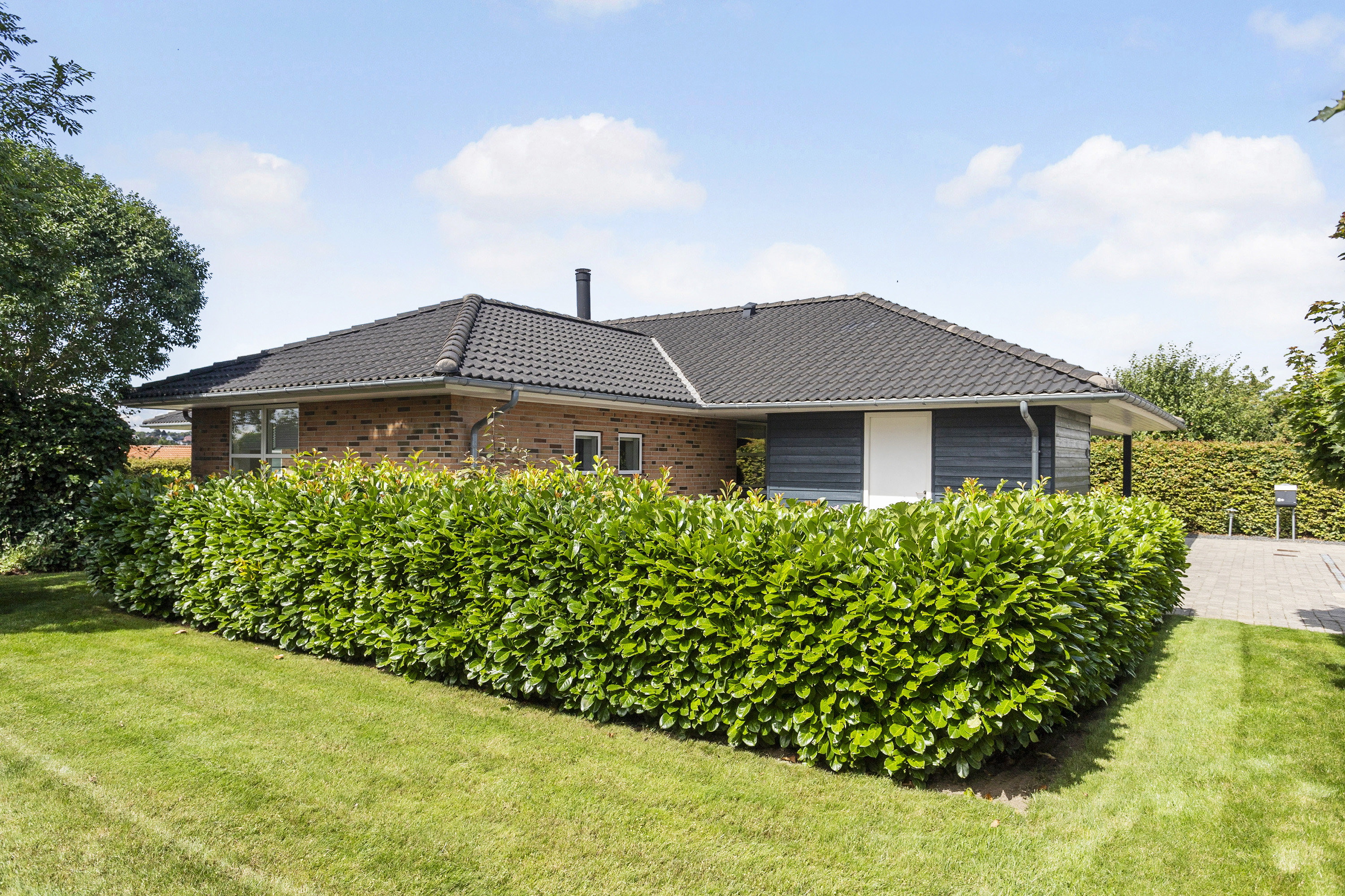 Fremhævet ejendommen billede i fuldskærmstilstand. Billede af Risager 42, 6100 Haderslev