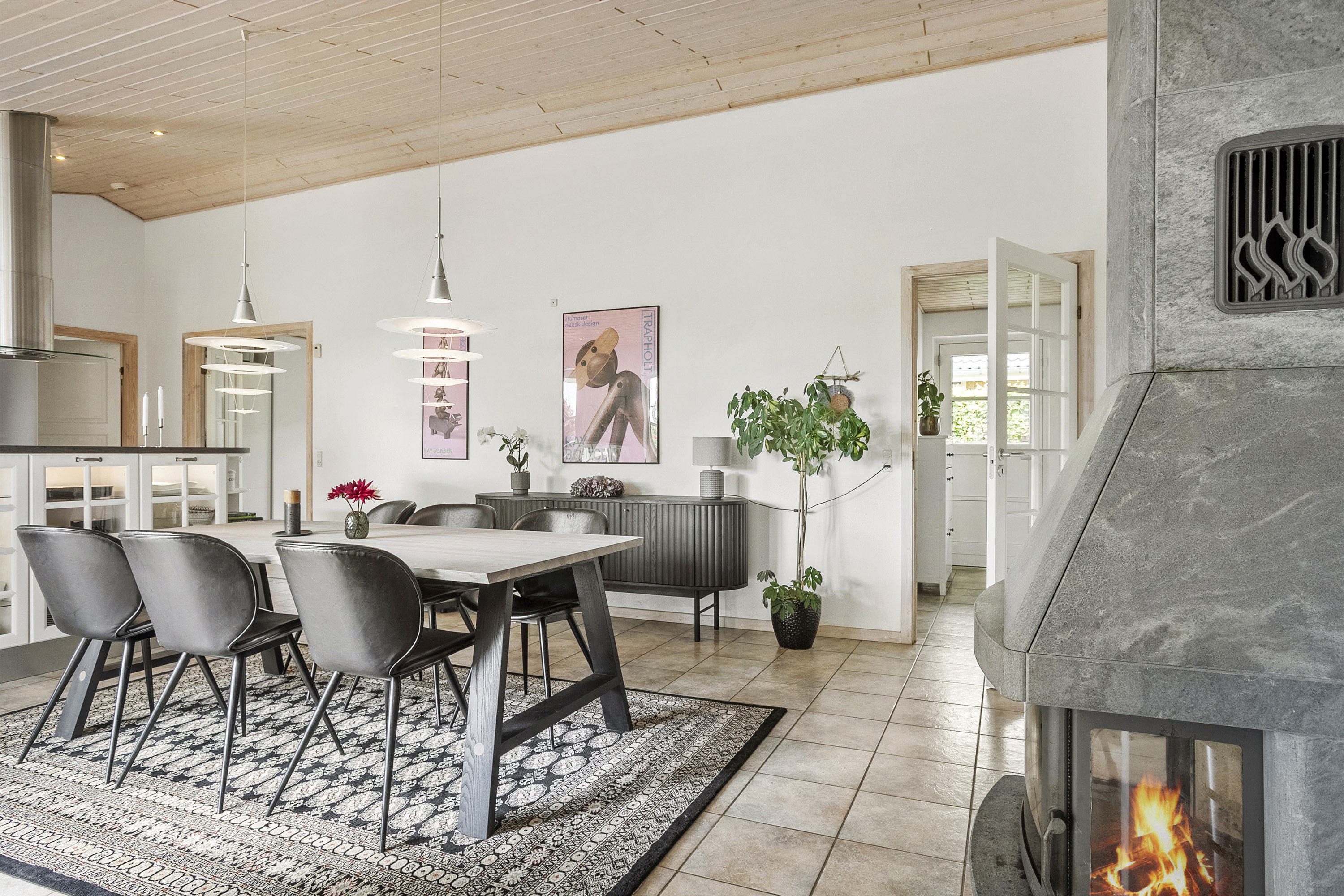 Fremhævet spisestue billede i fuldskærmstilstand. Billede af Risager 42, 6100 Haderslev