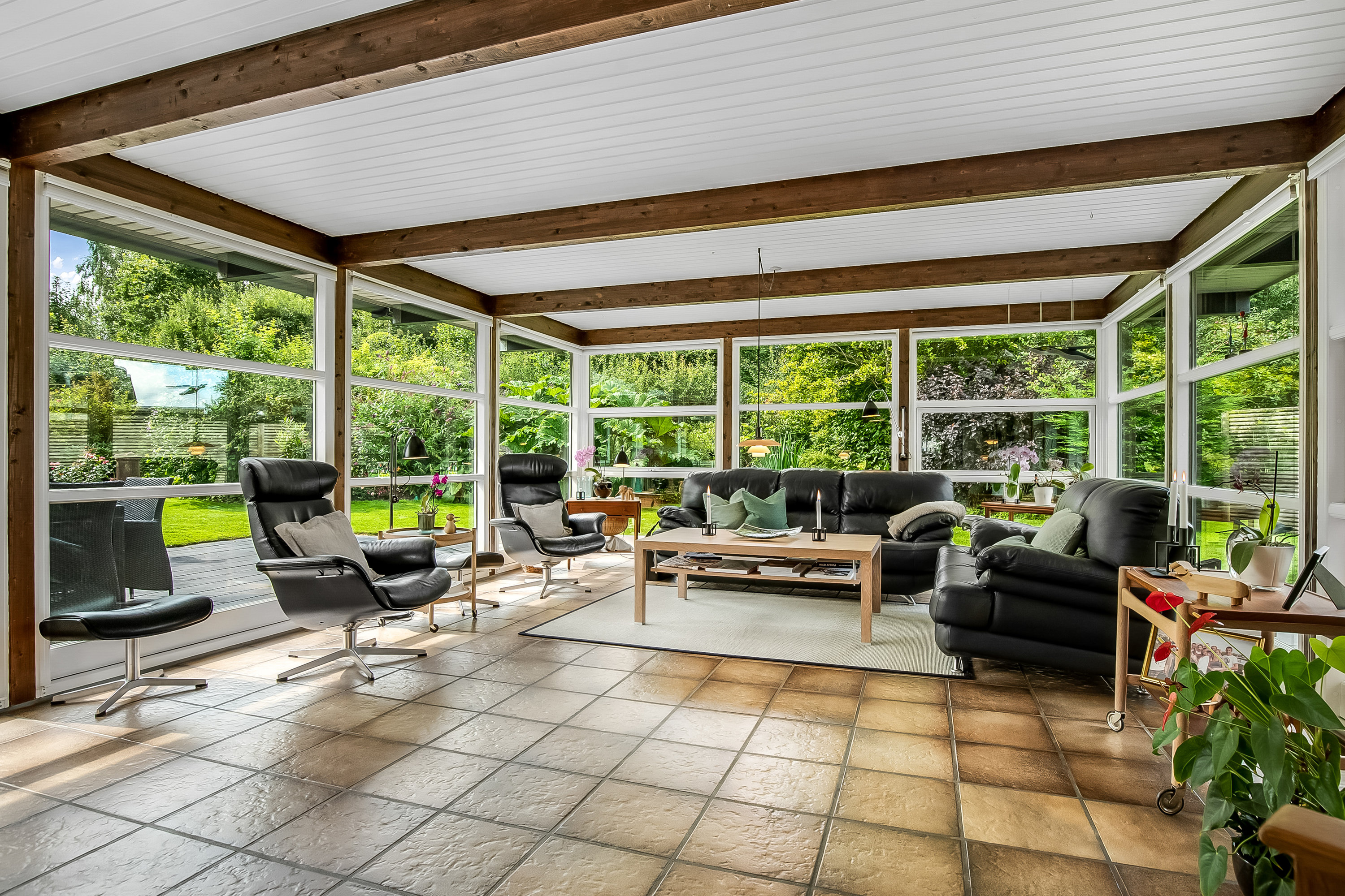 Fremhævet stue billede i fuldskærmstilstand. Billede af Fælledvej 16, Bramdrupdam, 6000 Kolding