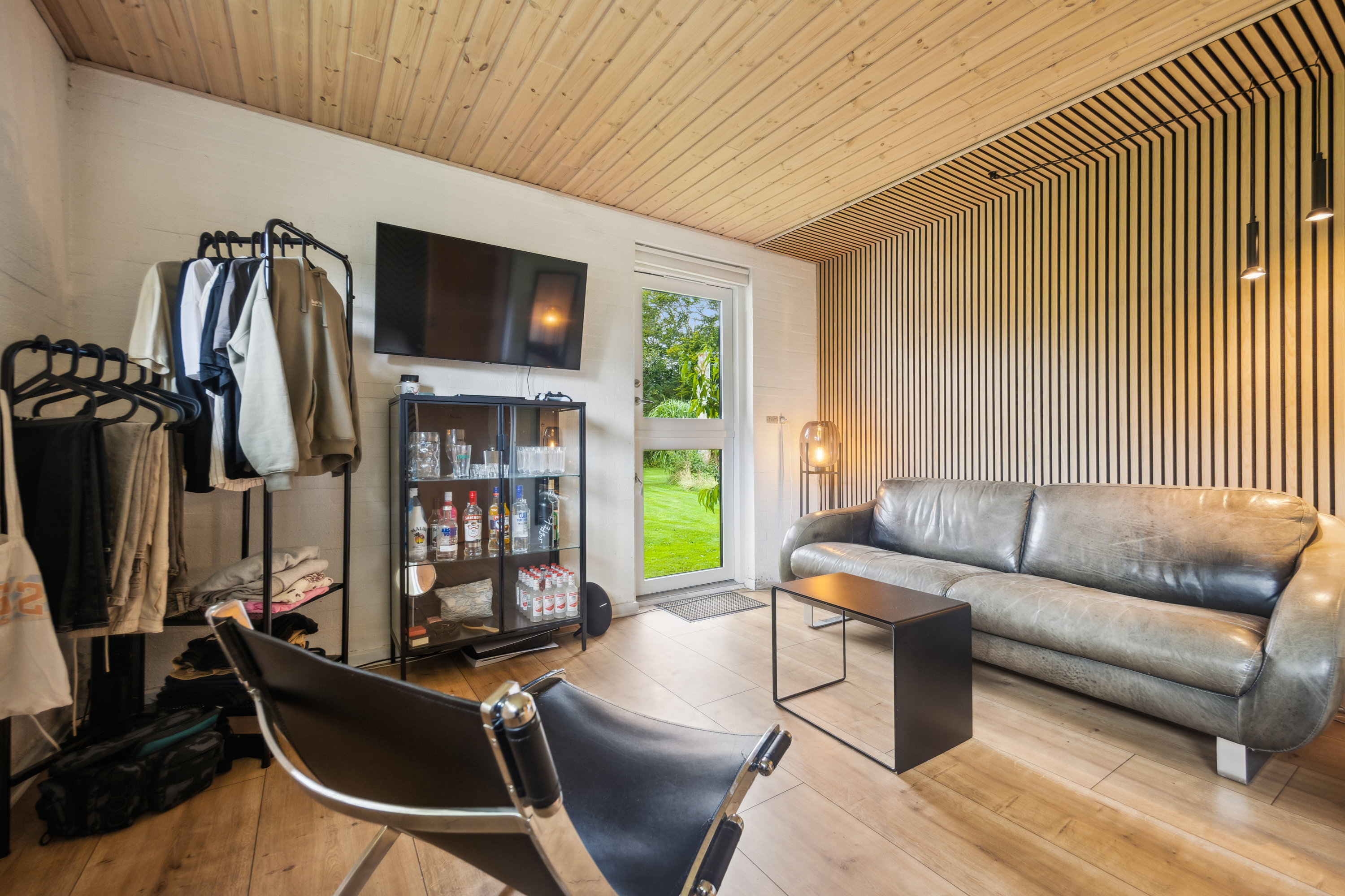 Fremhævet stue billede i fuldskærmstilstand. Billede af Brogårdsvej 154, 9440 Aabybro