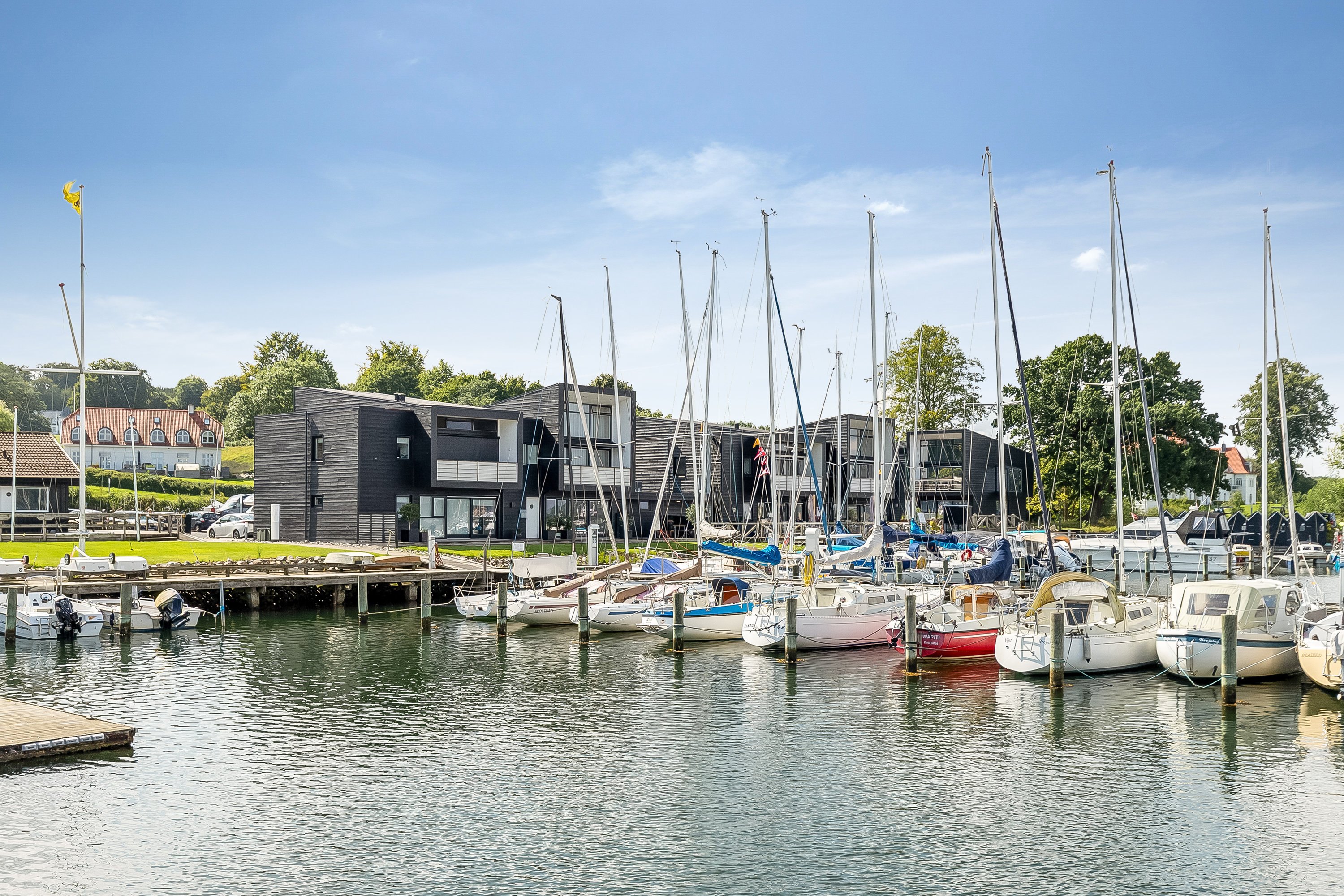 Fremhævet  billede i fuldskærmstilstand. Billede af Fjordvænget 30, Brejning, 7080 Børkop