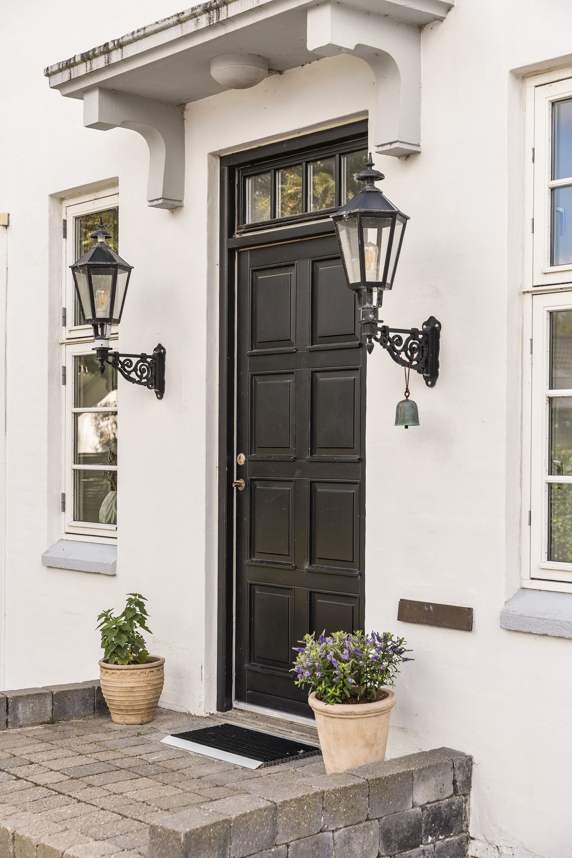 Fremhævet entré billede i fuldskærmstilstand. Billede af Prøvestens Alle 1, 3450 Allerød