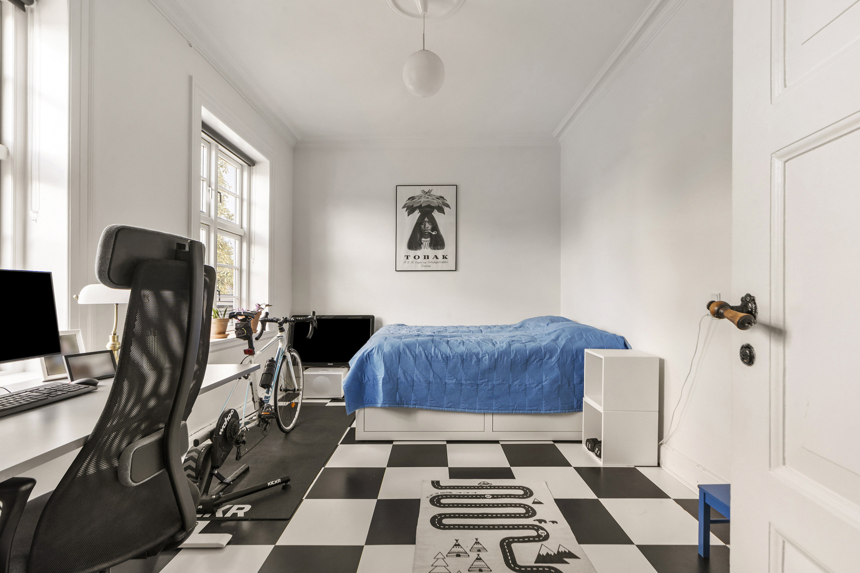 Fremhævet kontor billede i fuldskærmstilstand. Billede af Prøvestens Alle 1, 3450 Allerød