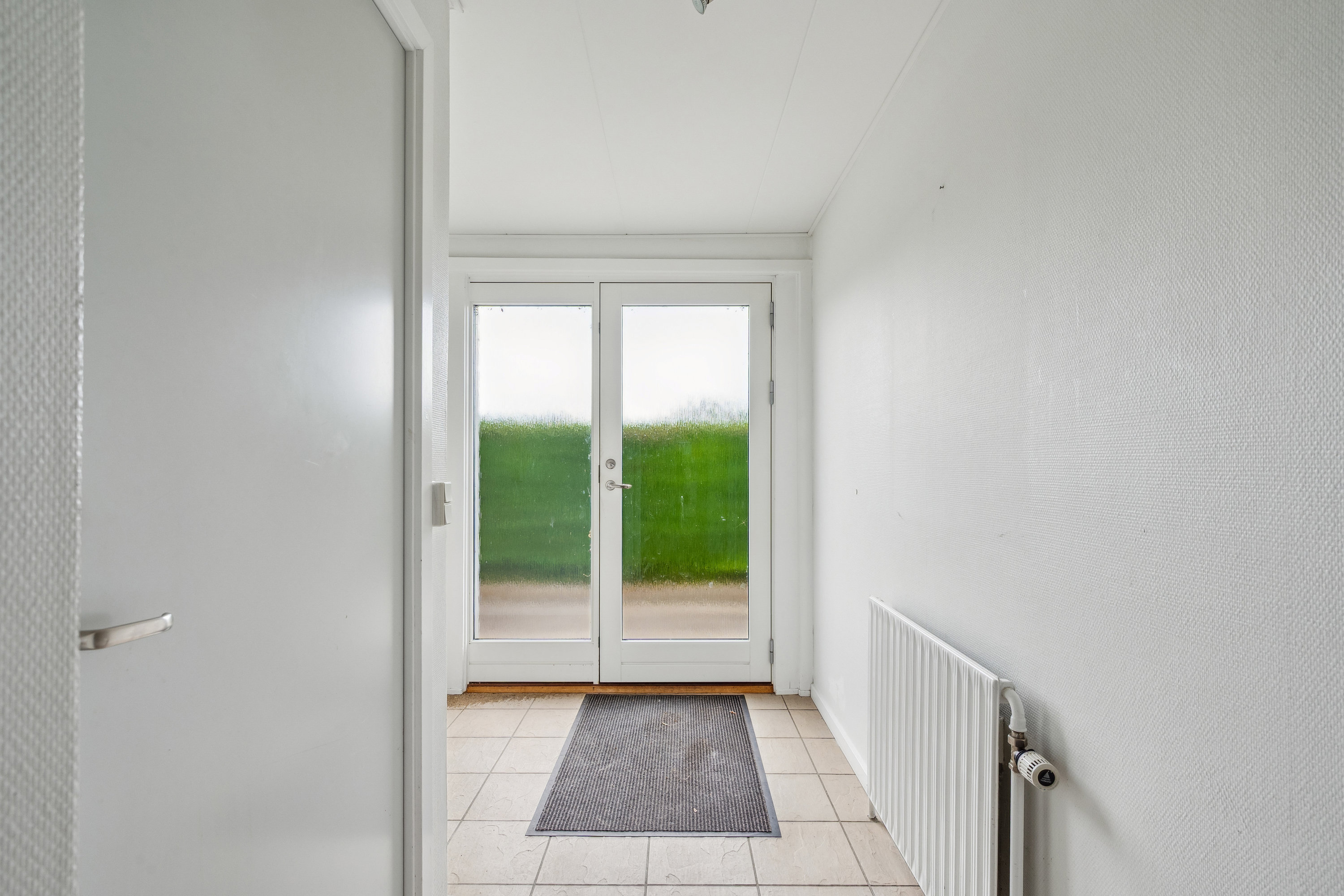 Fremhævet gang billede i fuldskærmstilstand. Billede af Damsbrovej 52, Norring, 8382 Hinnerup