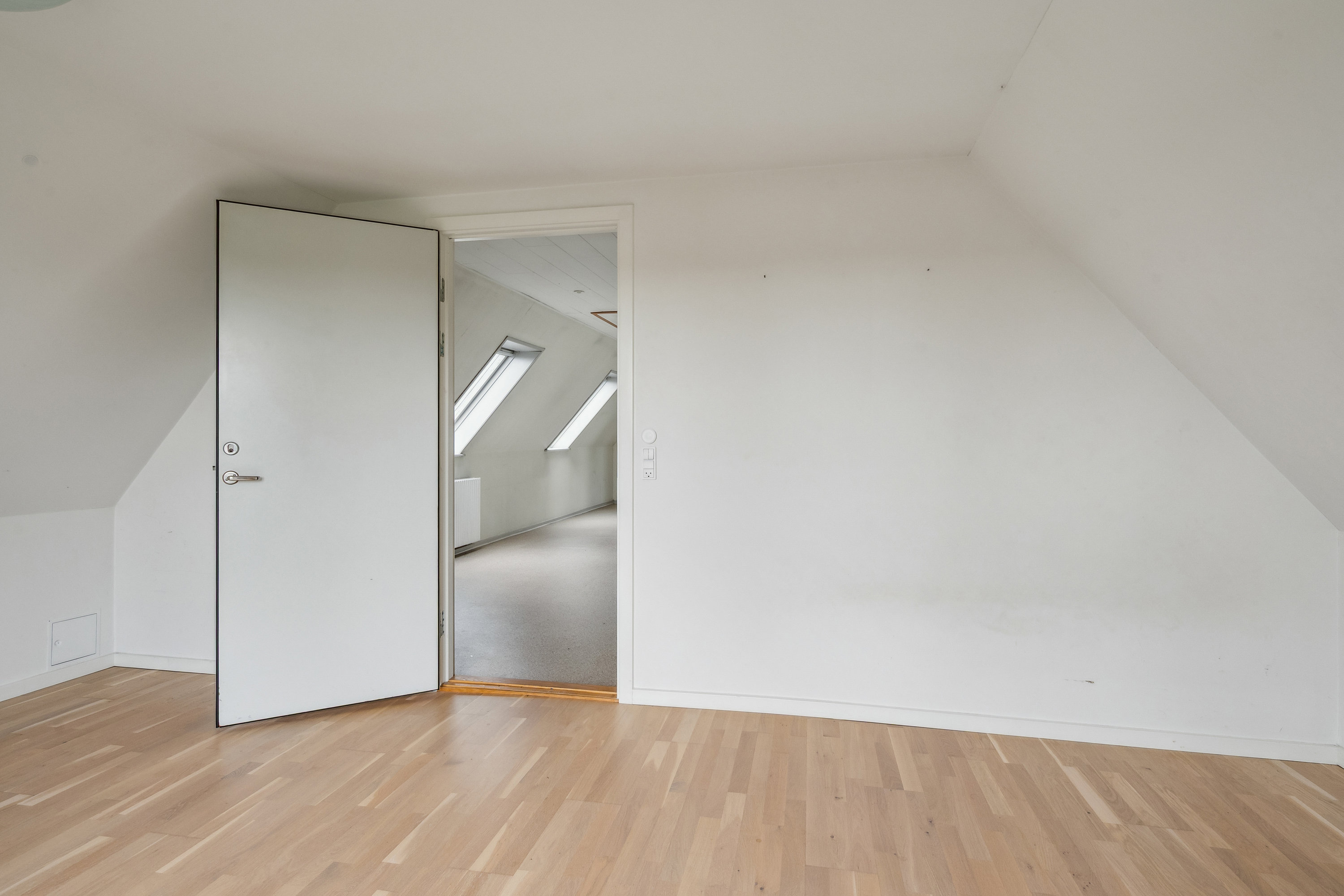 Fremhævet værelse billede i fuldskærmstilstand. Billede af Damsbrovej 52, Norring, 8382 Hinnerup