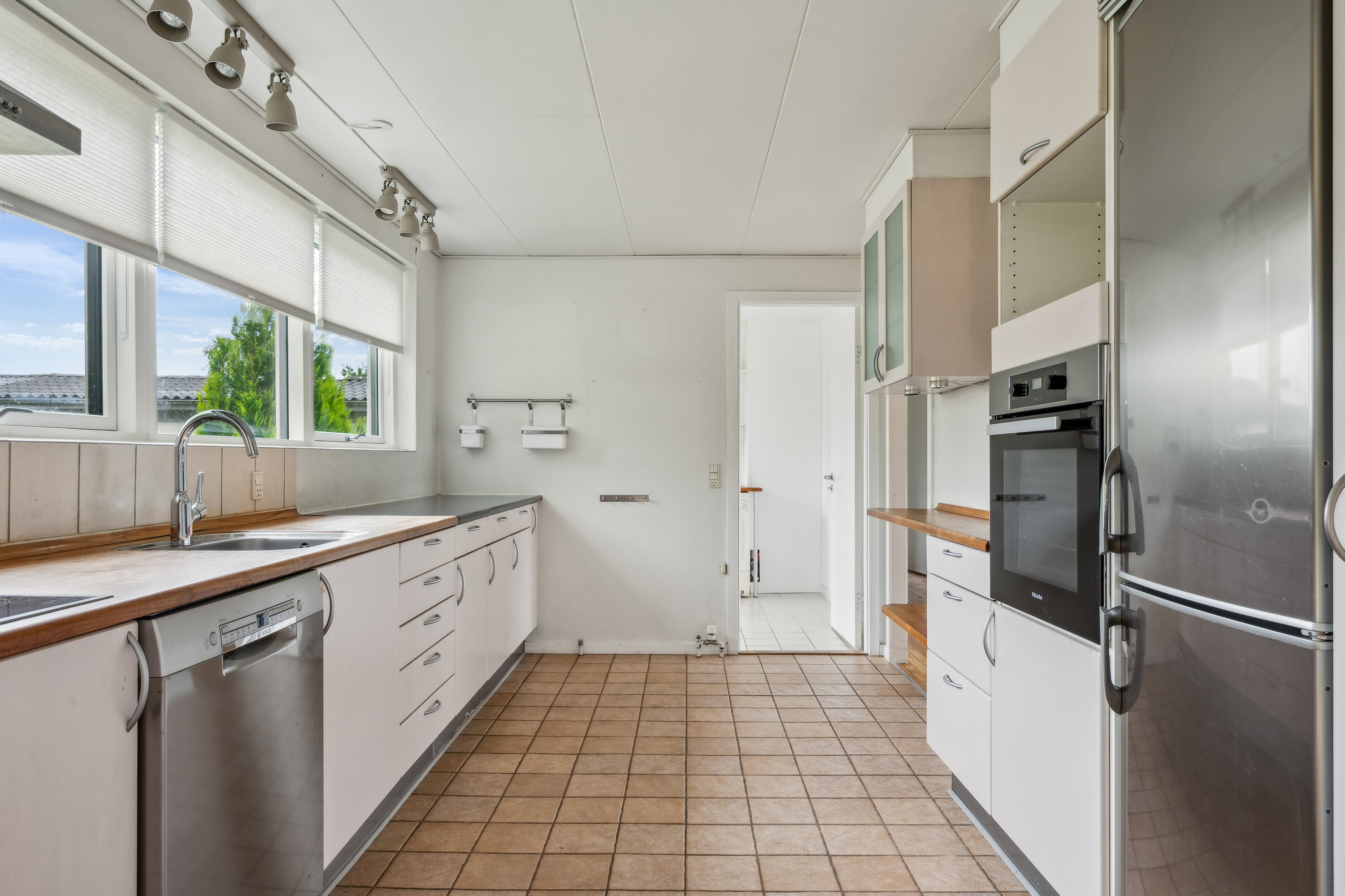 Miniaturebillede 2: køkken. Billede af Damsbrovej 52, Norring, 8382 Hinnerup