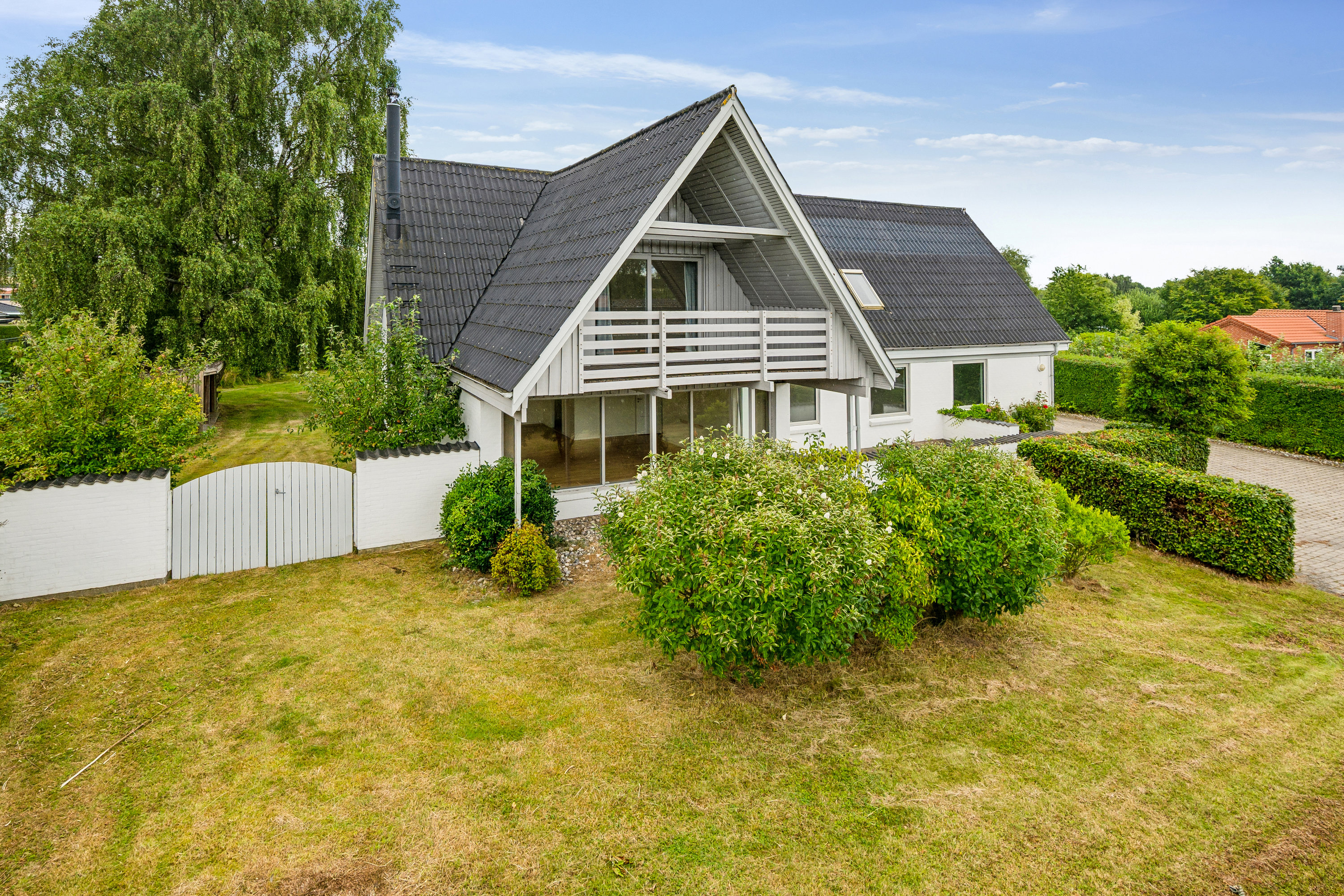 Fremhævet ejendom 1 billede i fuldskærmstilstand. Billede af Damsbrovej 52, Norring, 8382 Hinnerup