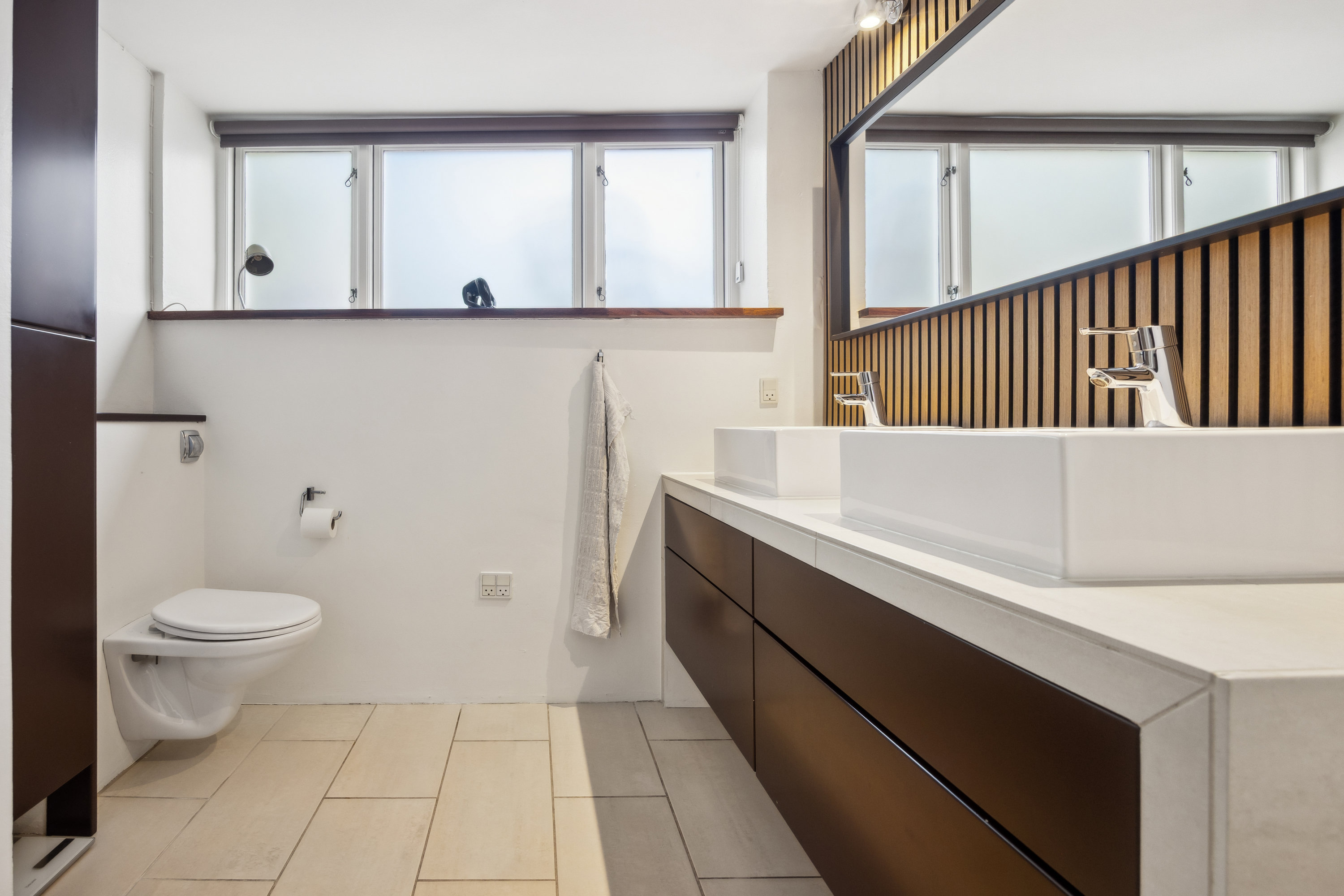 Fremhævet badeværelse billede i fuldskærmstilstand. Billede af Kong Christians Alle 21, st.., 9000 Aalborg