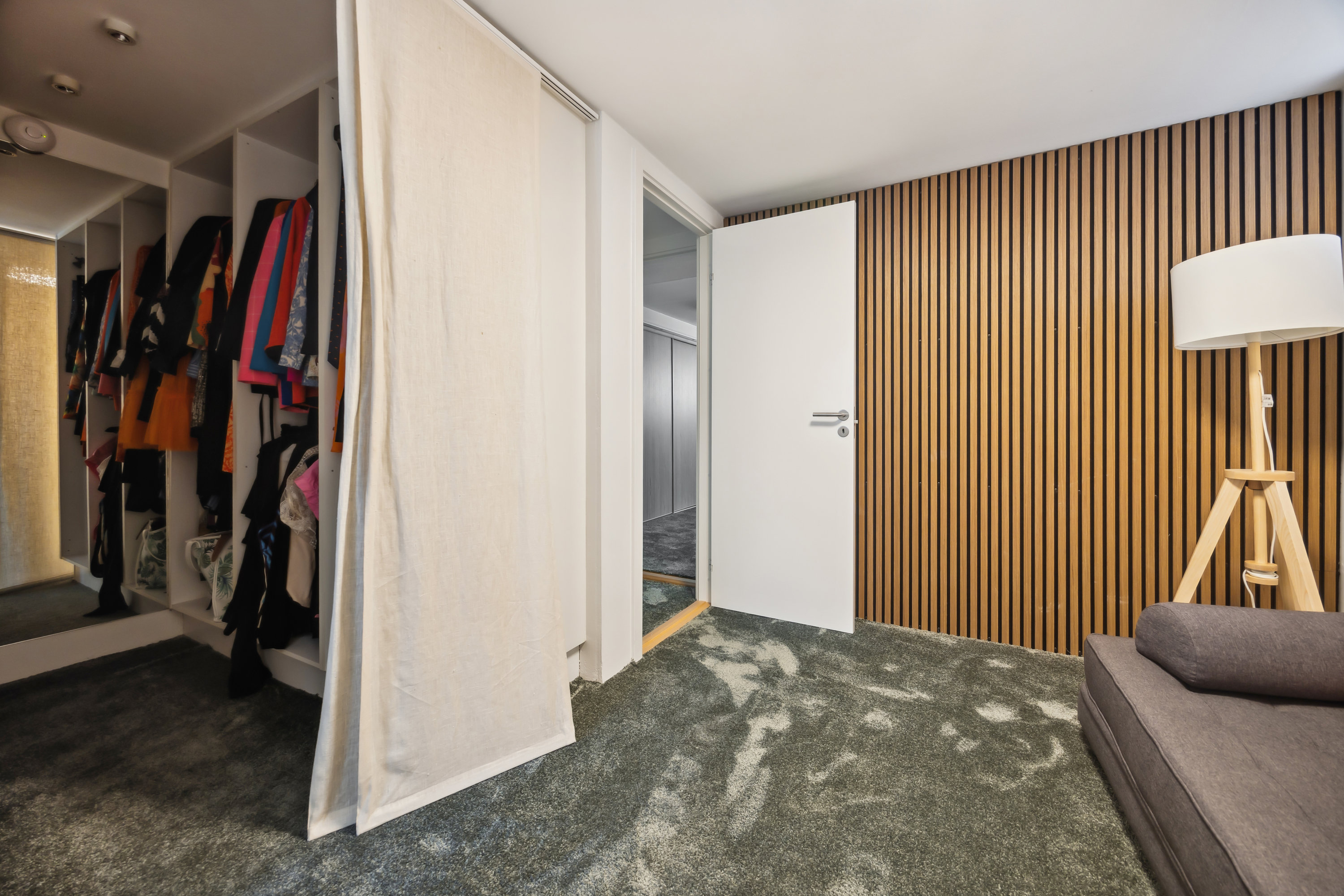 Fremhævet værelse billede i fuldskærmstilstand. Billede af Kong Christians Alle 21, st.., 9000 Aalborg