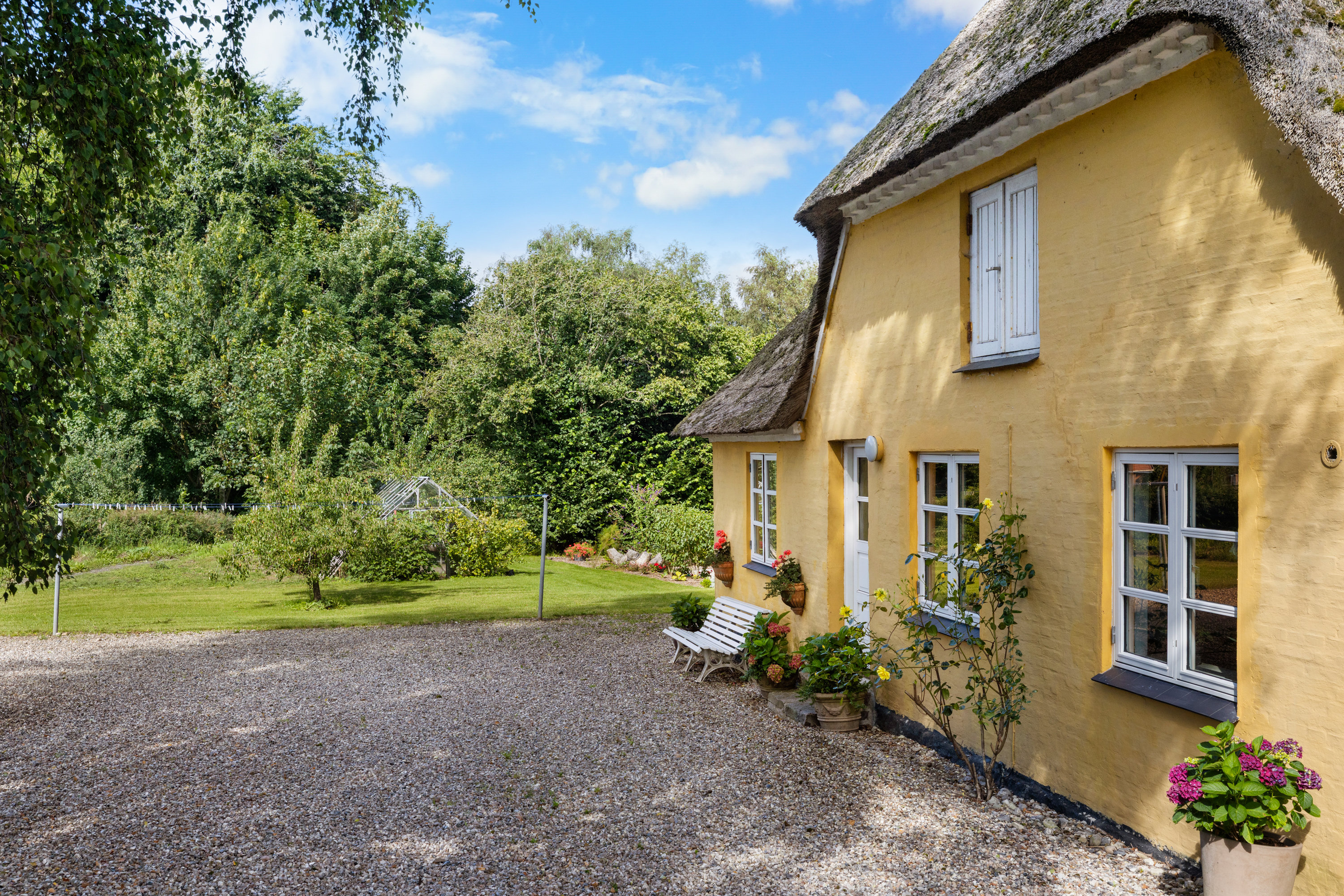 Fremhævet indkørsel  billede i fuldskærmstilstand. Billede af Assensvej 272, 5642 Millinge