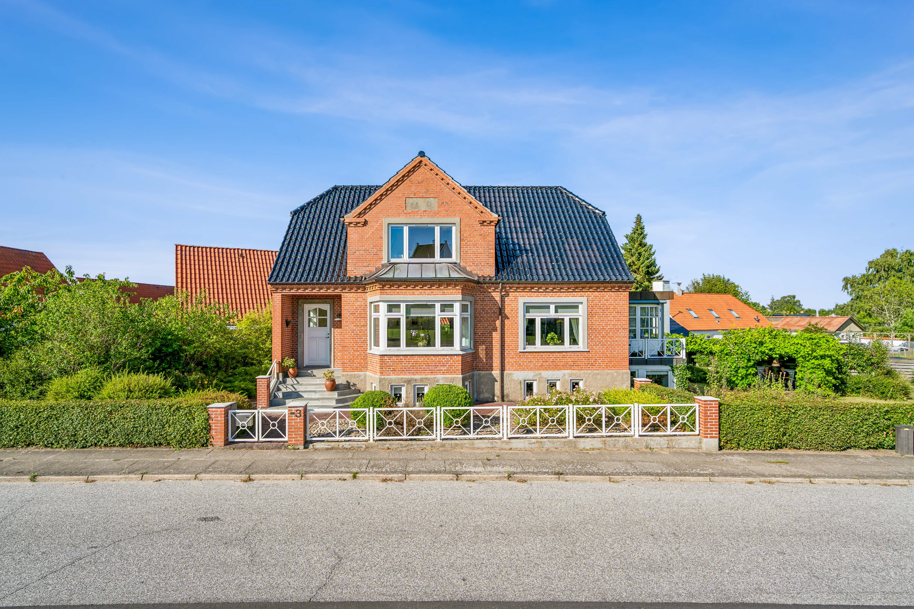 Fremhævet ejendom 1 billede i fuldskærmstilstand. Billede af Engvej 3, 9280 Storvorde