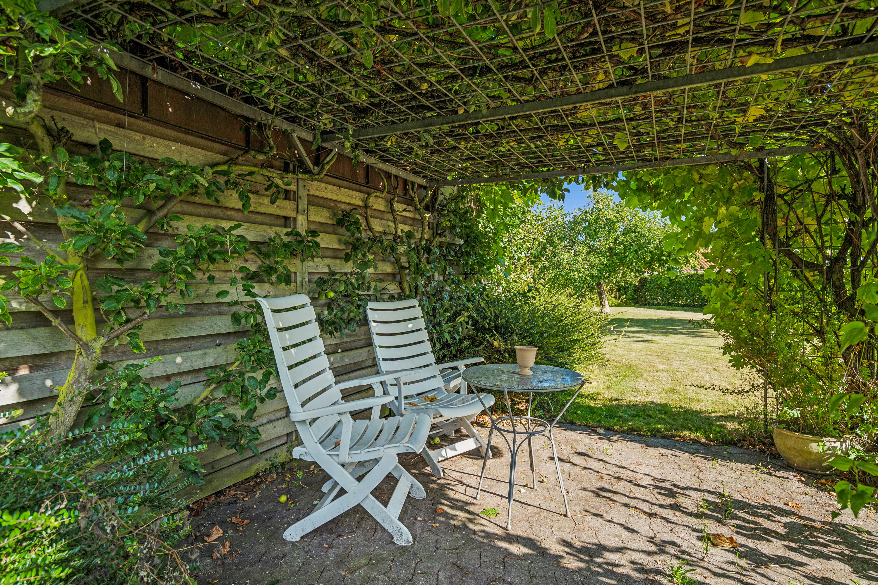 Fremhævet have billede i fuldskærmstilstand. Billede af Engvej 3, 9280 Storvorde