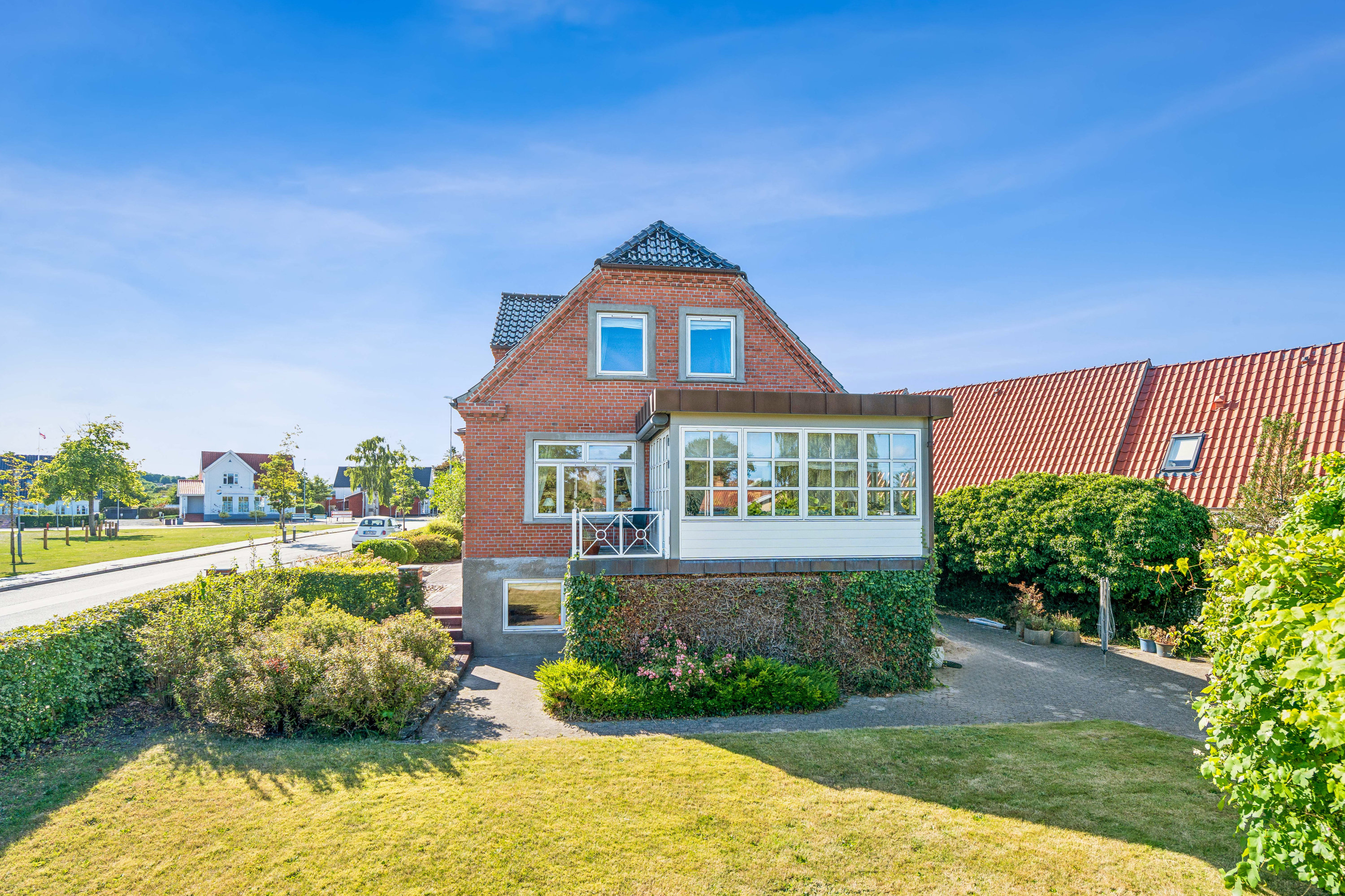 Fremhævet ejendom 1 billede i fuldskærmstilstand. Billede af Engvej 3, 9280 Storvorde