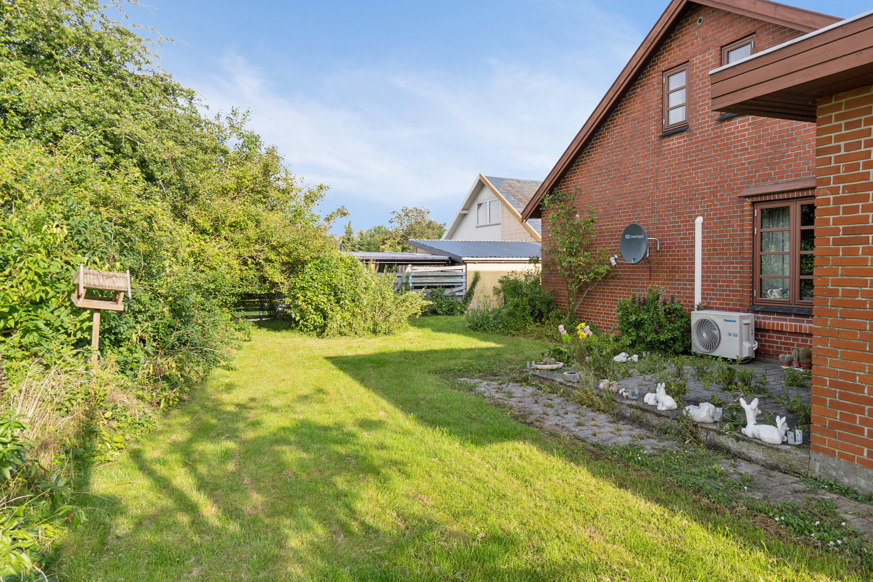 Fremhævet set fra haven billede i fuldskærmstilstand. Billede af Hyllestedvej 22, Hyllested, 4261 Dalmose