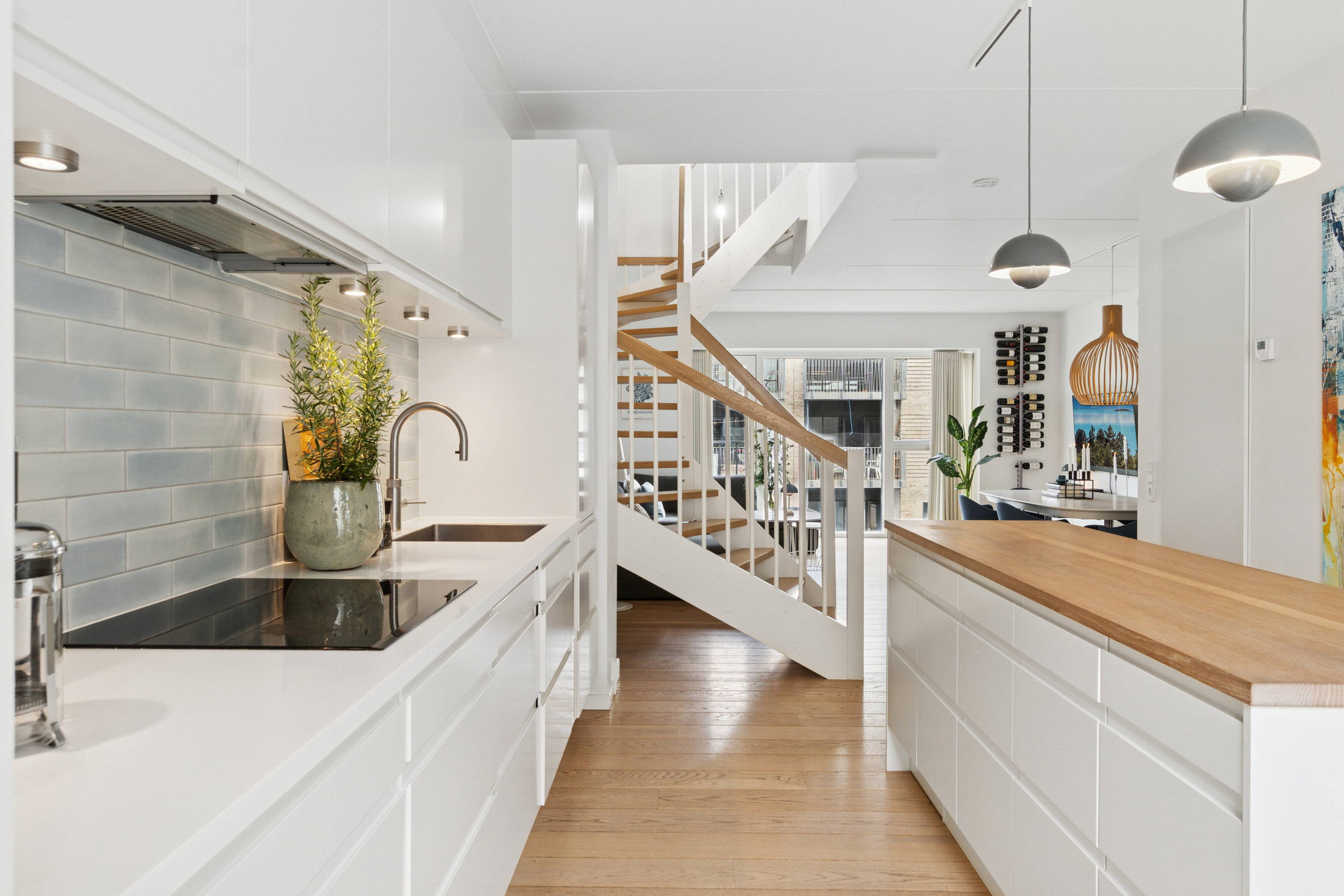 Fremhævet køkken billede i fuldskærmstilstand. Billede af Alliancevej 8B, 2. 4., 2450 København SV