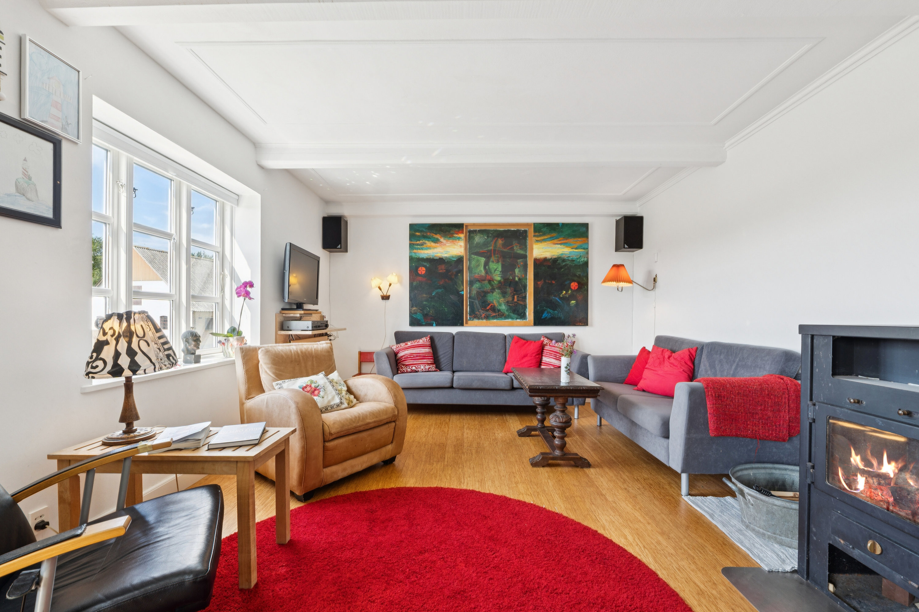 Fremhævet stue billede i fuldskærmstilstand. Billede af Vesteregnsvej 22, Vesteregnen, 5932 Humble