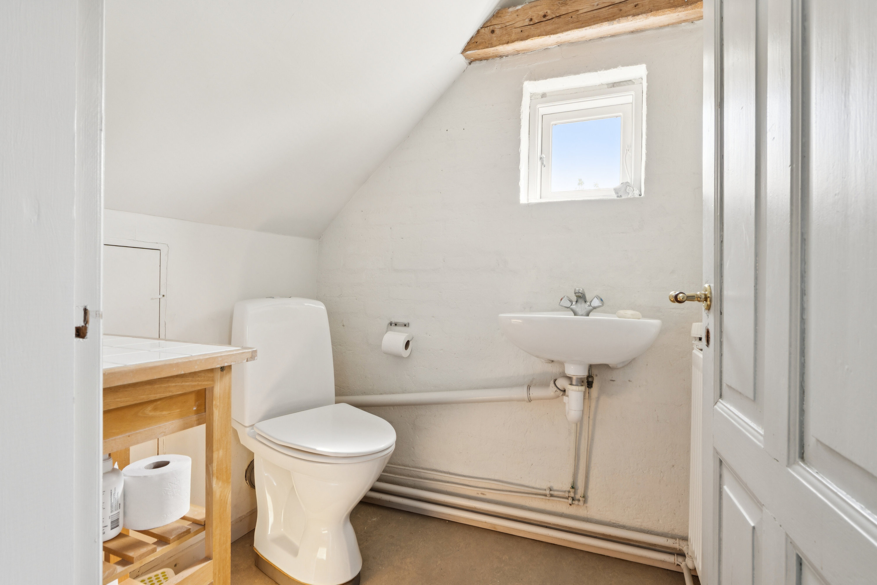 Fremhævet soveværelse billede i fuldskærmstilstand. Billede af Vesteregnsvej 22, Vesteregnen, 5932 Humble