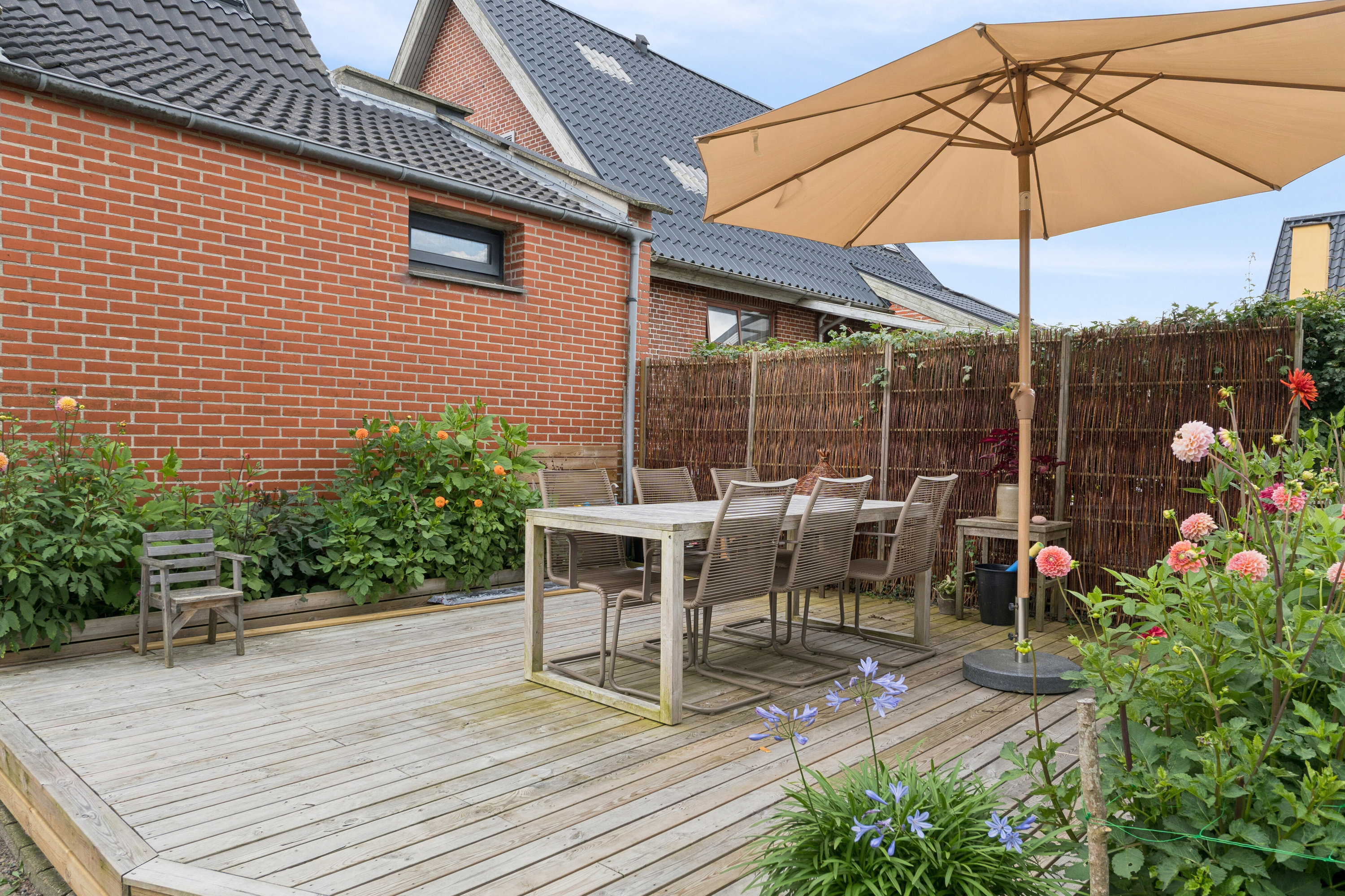 Fremhævet udendørs billede i fuldskærmstilstand. Billede af Enghavevej 5, 7430 Ikast