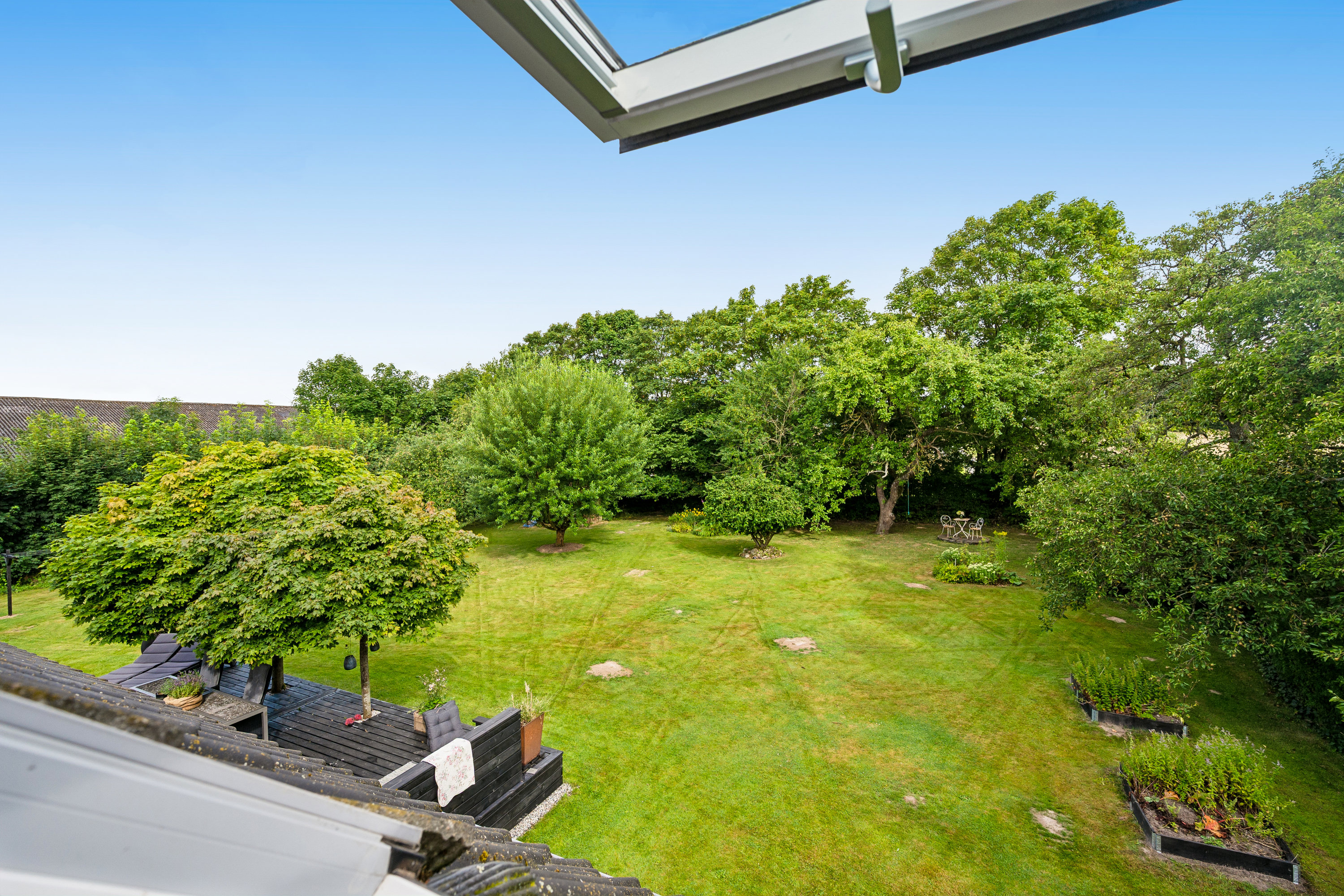 Fremhævet udsigt billede i fuldskærmstilstand. Billede af Haarvej 19, Sandby, 8382 Hinnerup