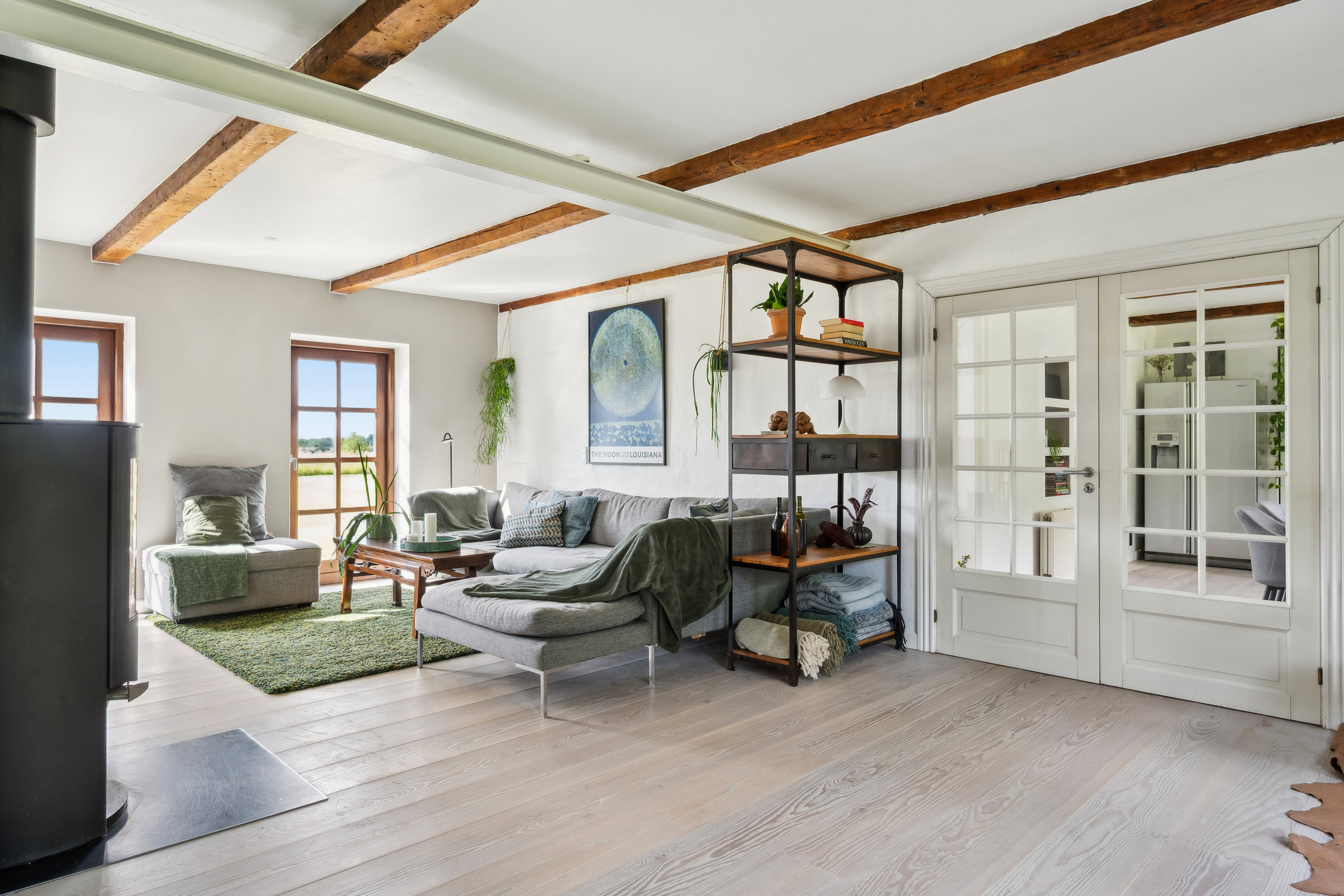 Fremhævet stue billede i fuldskærmstilstand. Billede af Haarvej 19, Sandby, 8382 Hinnerup