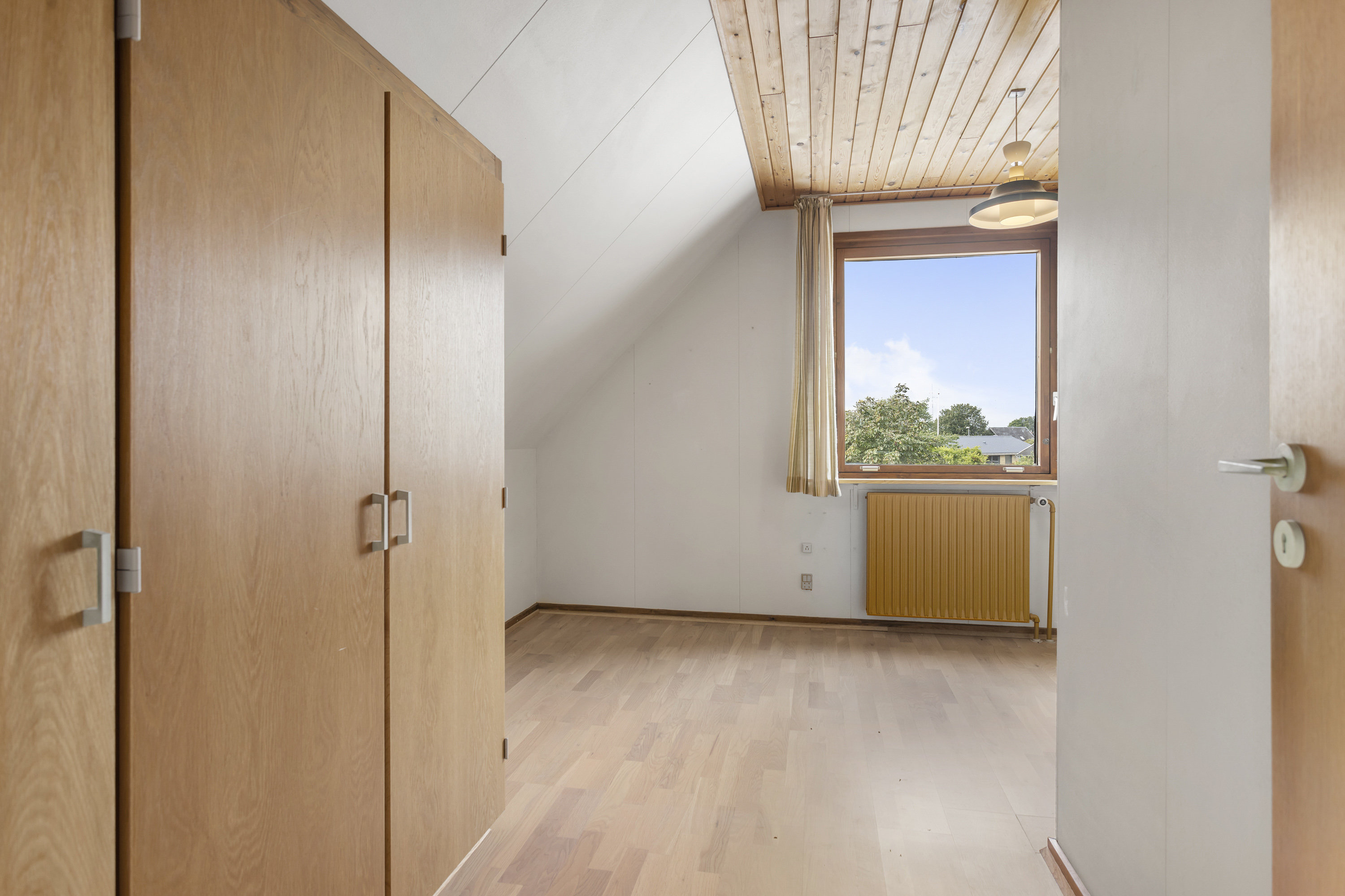 Fremhævet værelse billede i fuldskærmstilstand. Billede af Stationsvej 34, 9970 Strandby