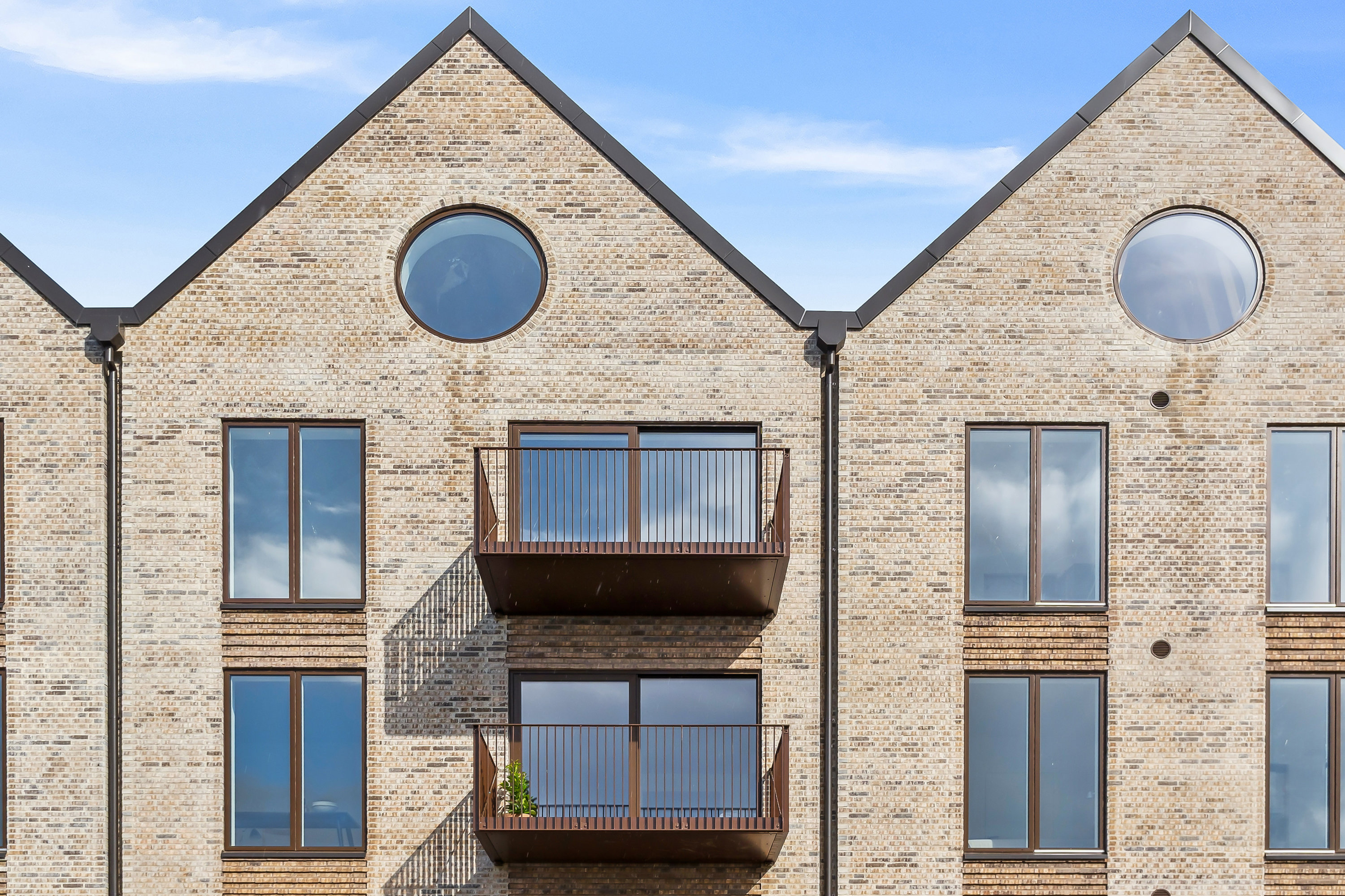 Fremhævet  billede i fuldskærmstilstand. Billede af Færgebyen 28, 1. 1., Hou, 8300 Odder