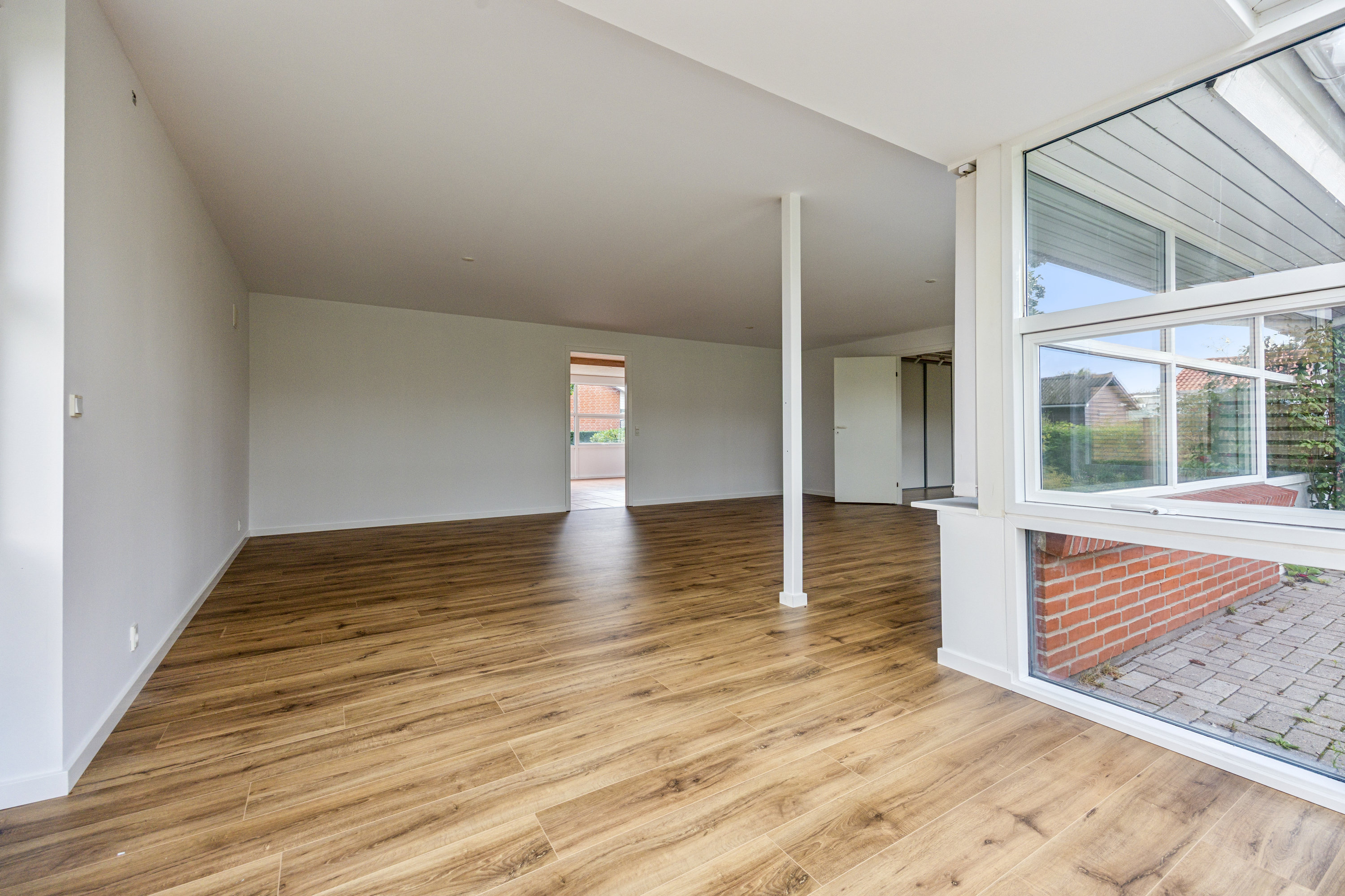 Fremhævet stue billede i fuldskærmstilstand. Billede af Vesterparken 22, 9362 Gandrup