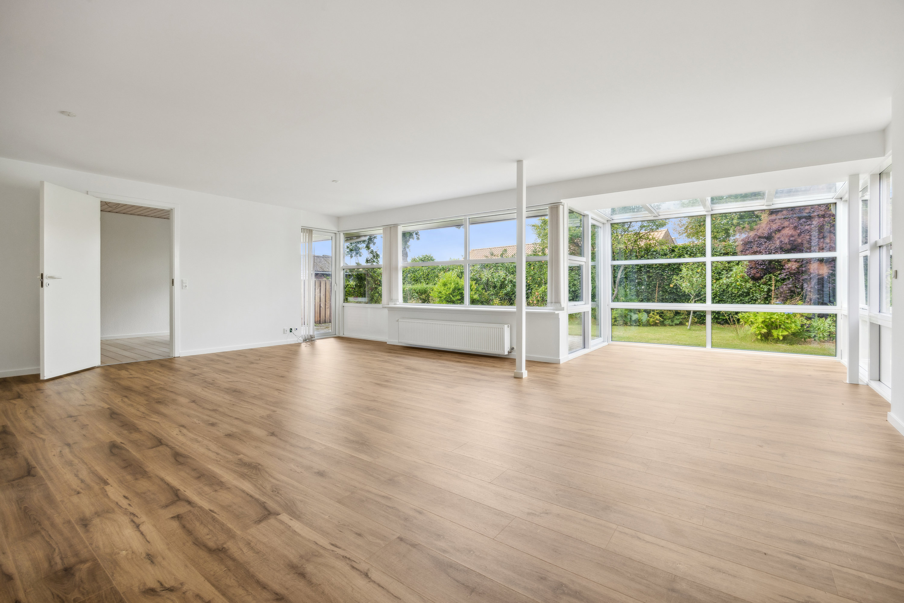 Fremhævet stue billede i fuldskærmstilstand. Billede af Vesterparken 22, 9362 Gandrup