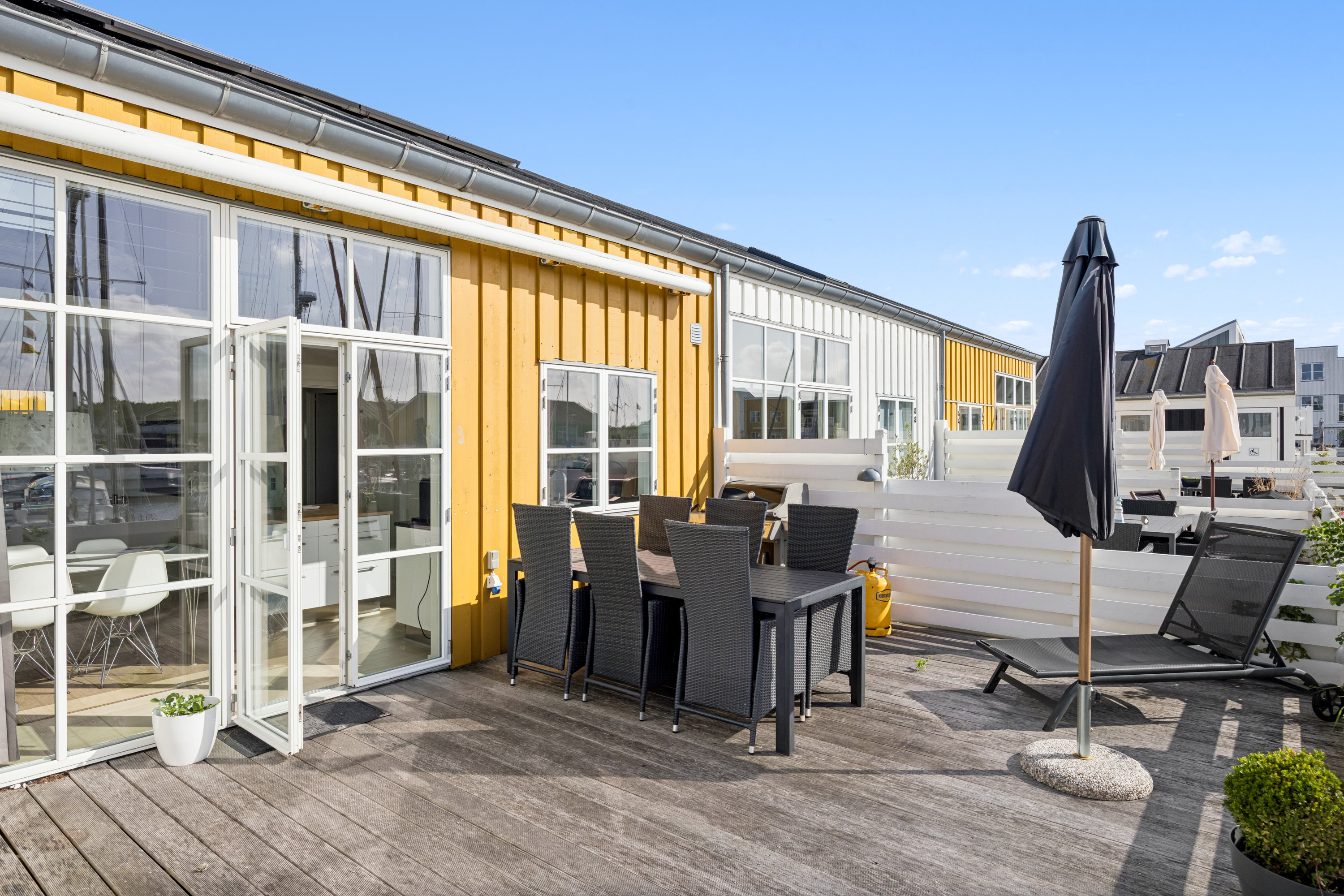 Fremhævet ejendom 1 billede i fuldskærmstilstand. Billede af Øerkrogvejen 2, 665., 8400 Ebeltoft