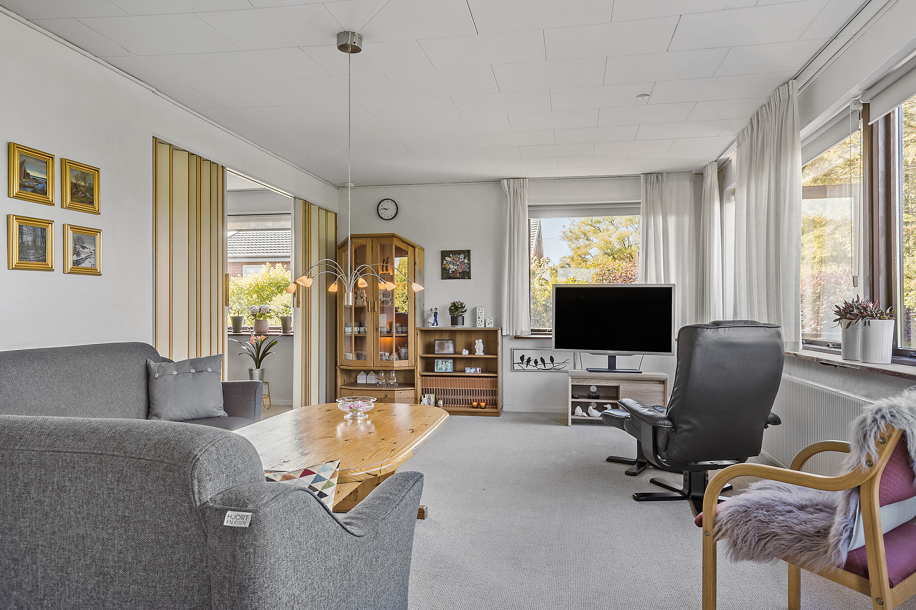 Fremhævet stue billede i fuldskærmstilstand. Billede af Glenstrup Søvej 8, Holmgård, 8990 Fårup