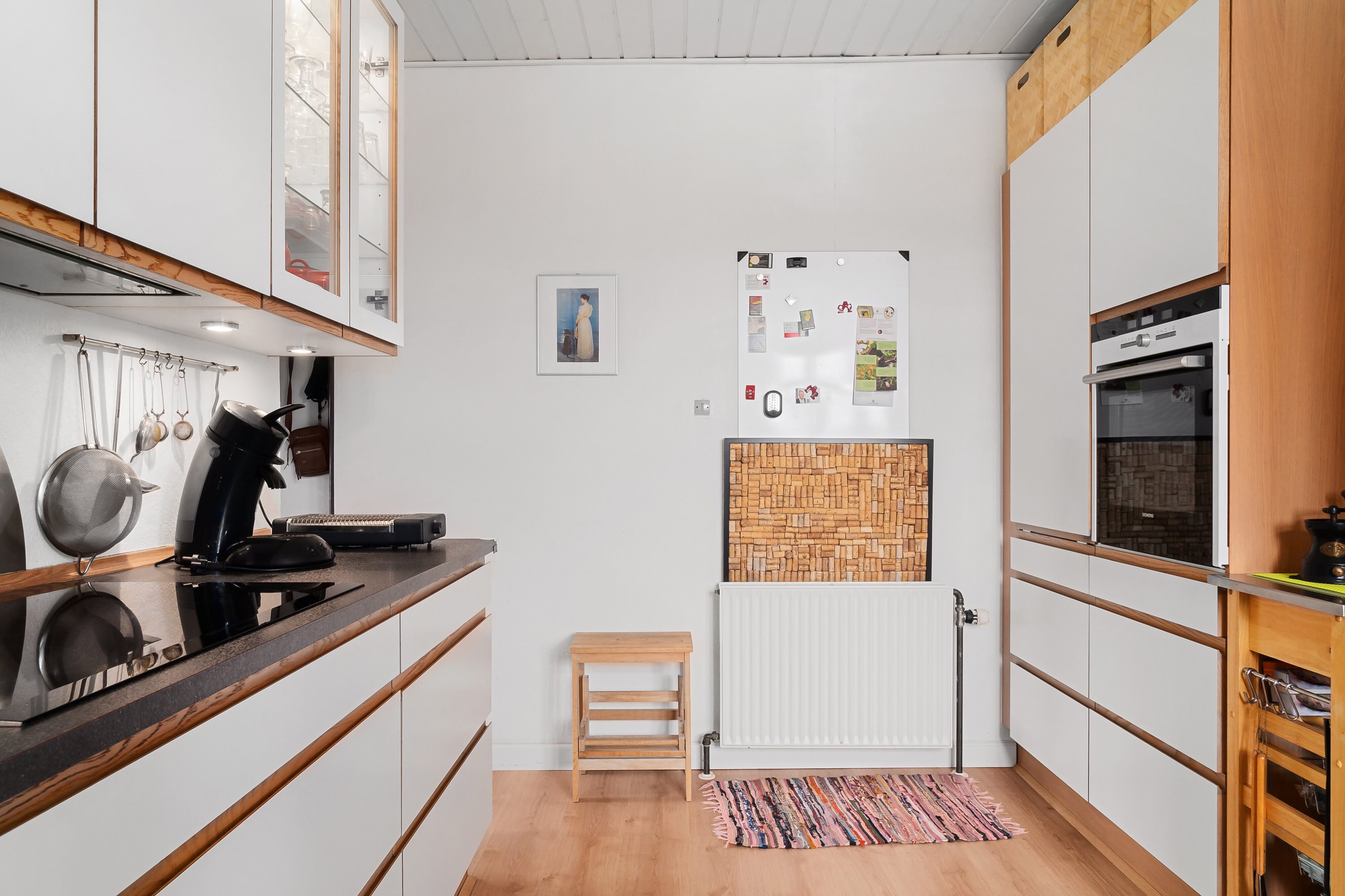 Fremhævet køkken billede i fuldskærmstilstand. Billede af Gartnervænget 11, 8310 Tranbjerg J